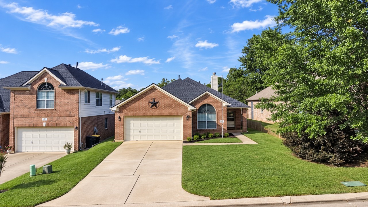 2310 Highland Crossing Drive
