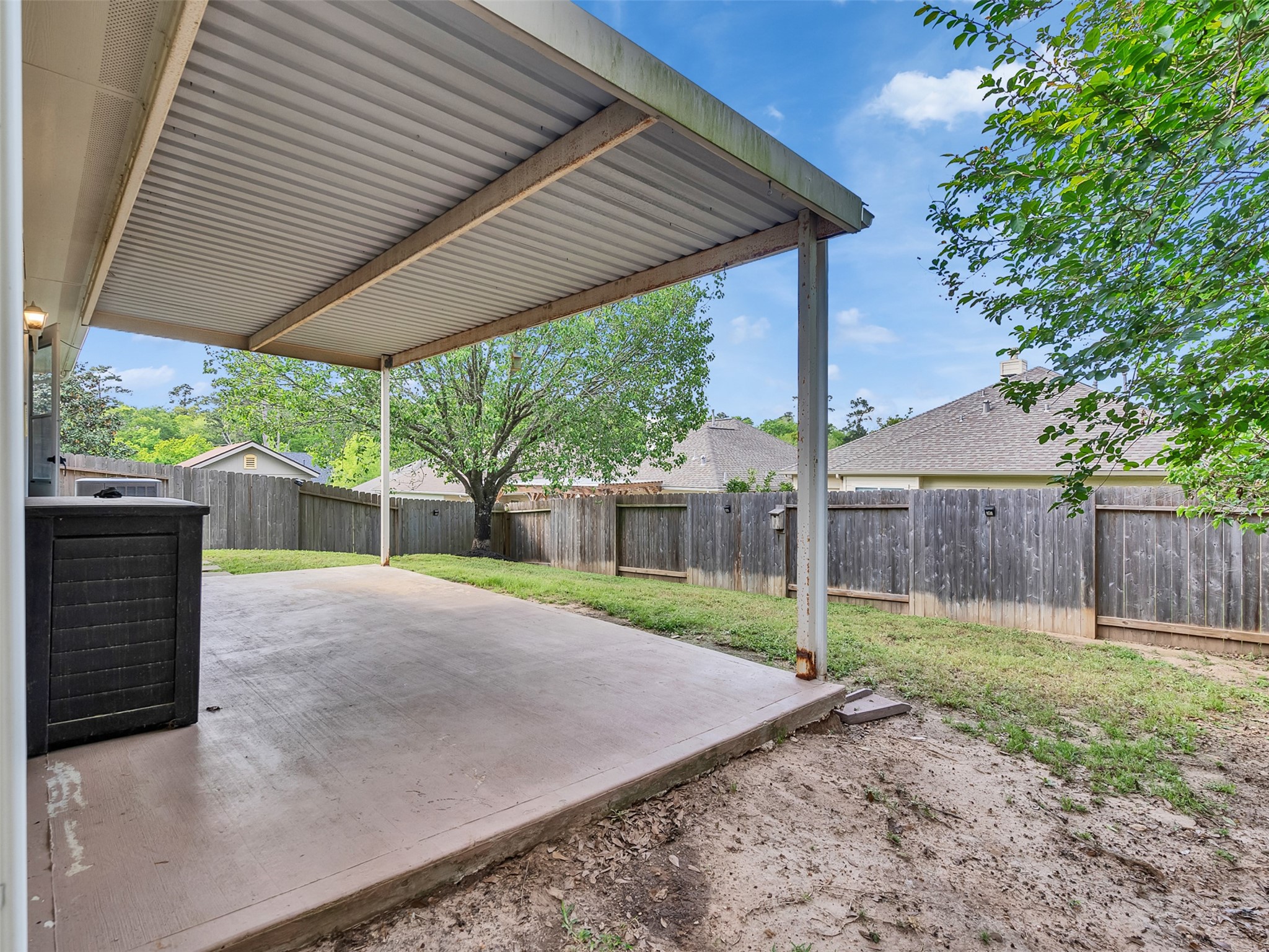 2310 Highland Crossing Drive Property Photo 26