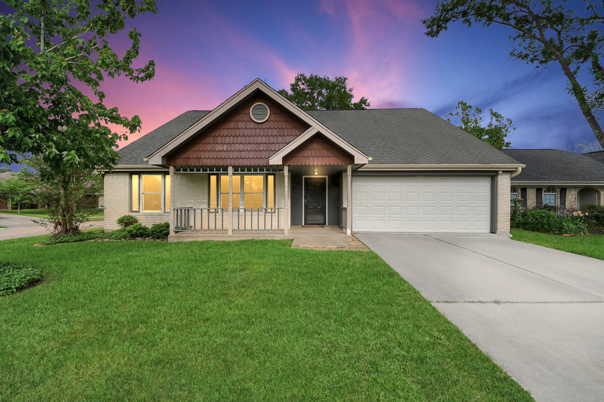 2903 Auburn Drive Property Photo