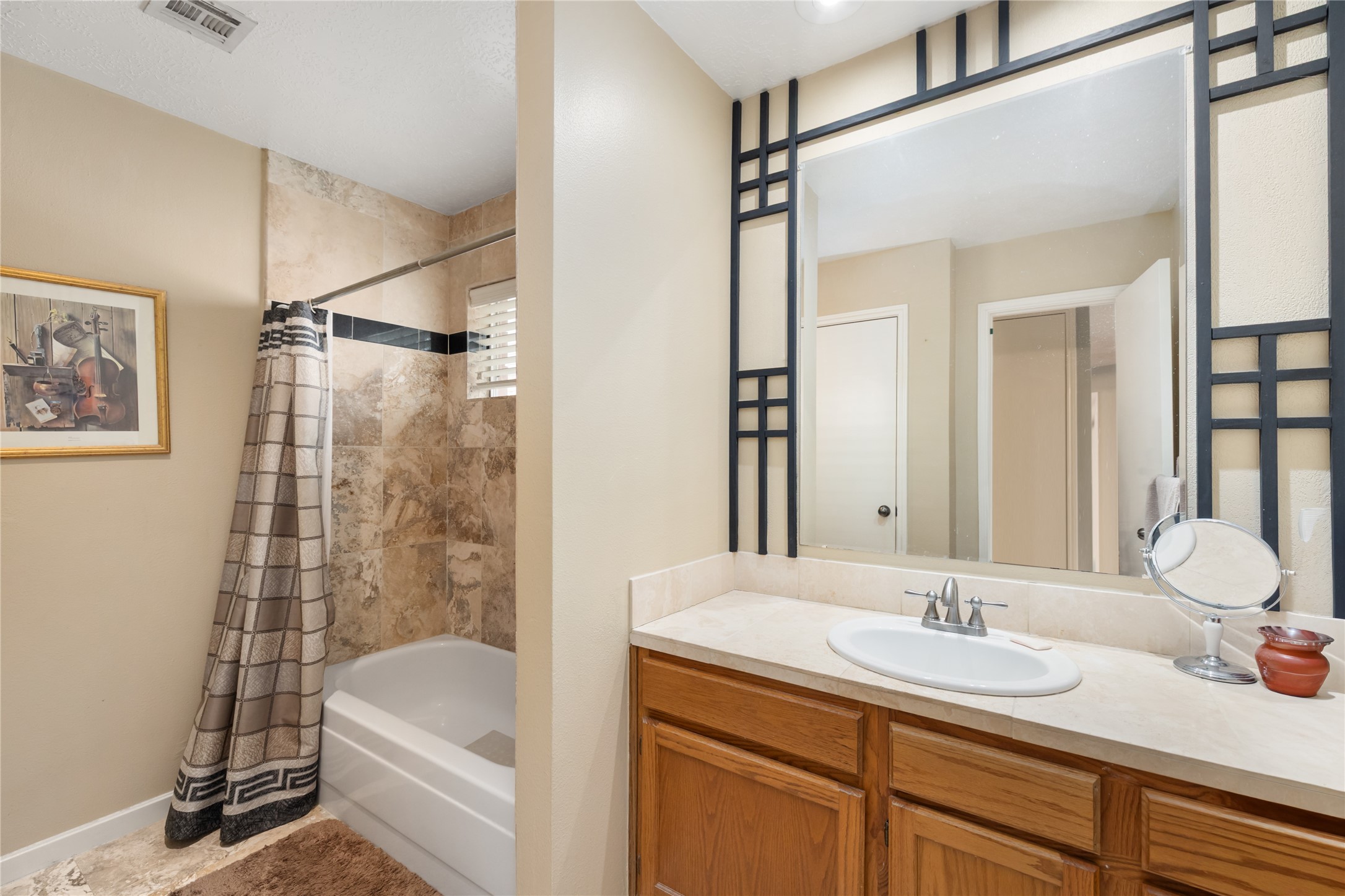 16334 Chimneystone Drive Property Photo 11