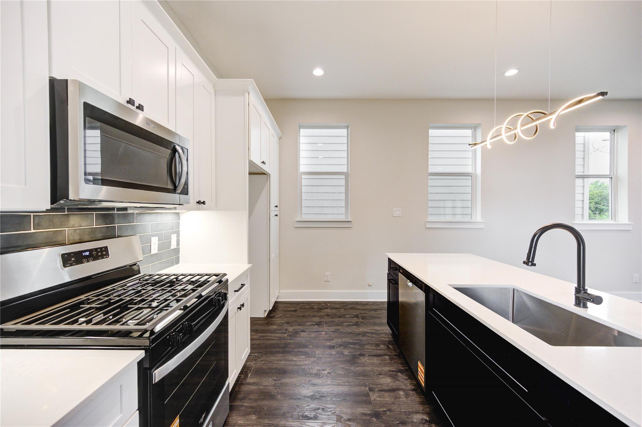 3404 & 3406 Rawley Street, Houston Tx 77020 Property Photo 12
