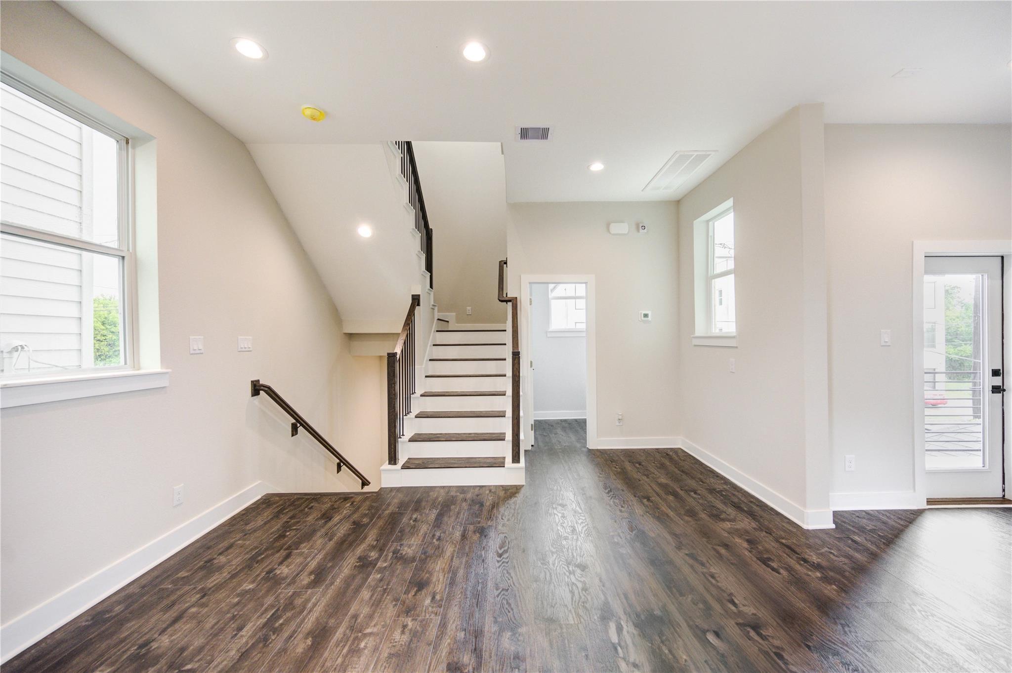 3404 & 3406 Rawley Street Property Photo 17