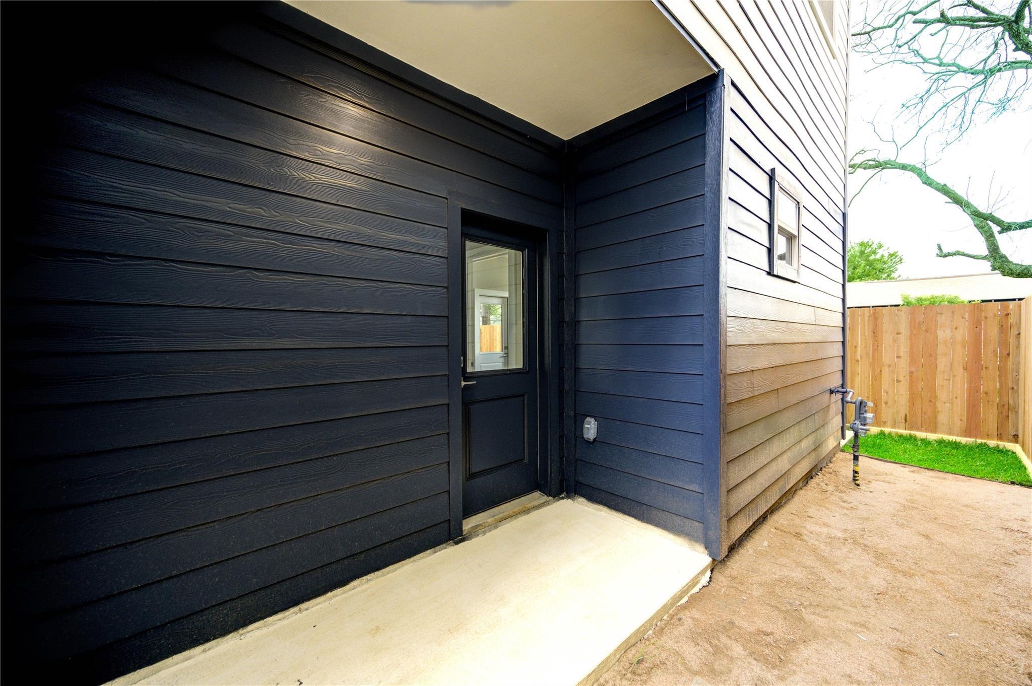 3404 & 3406 Rawley Street Property Photo 24