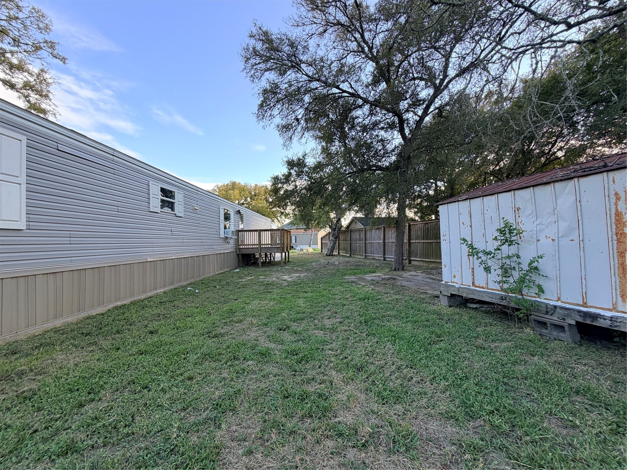 114 Bluebill Bay N Property Photo 2