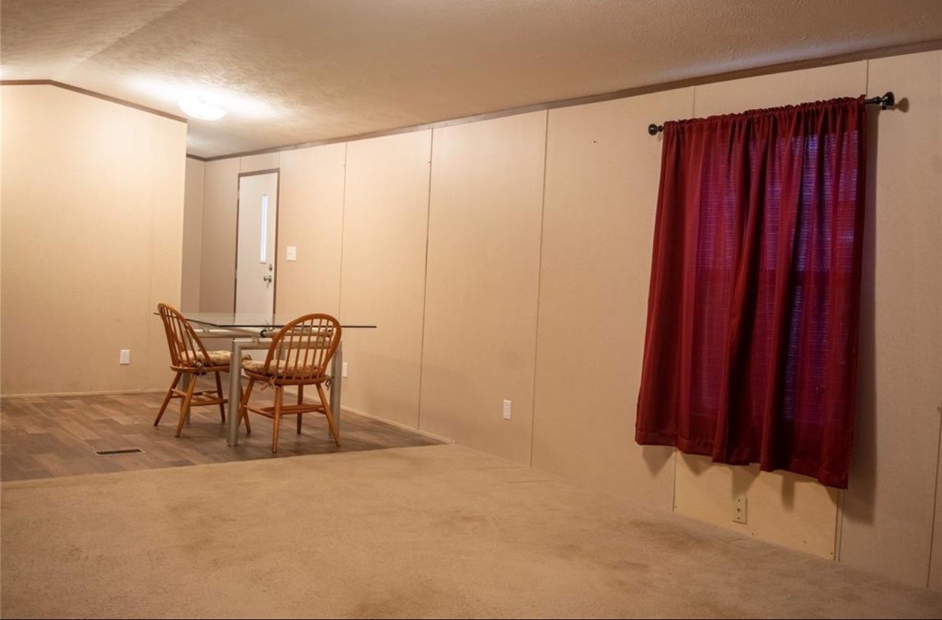 114 Bluebill N Property Photo 3