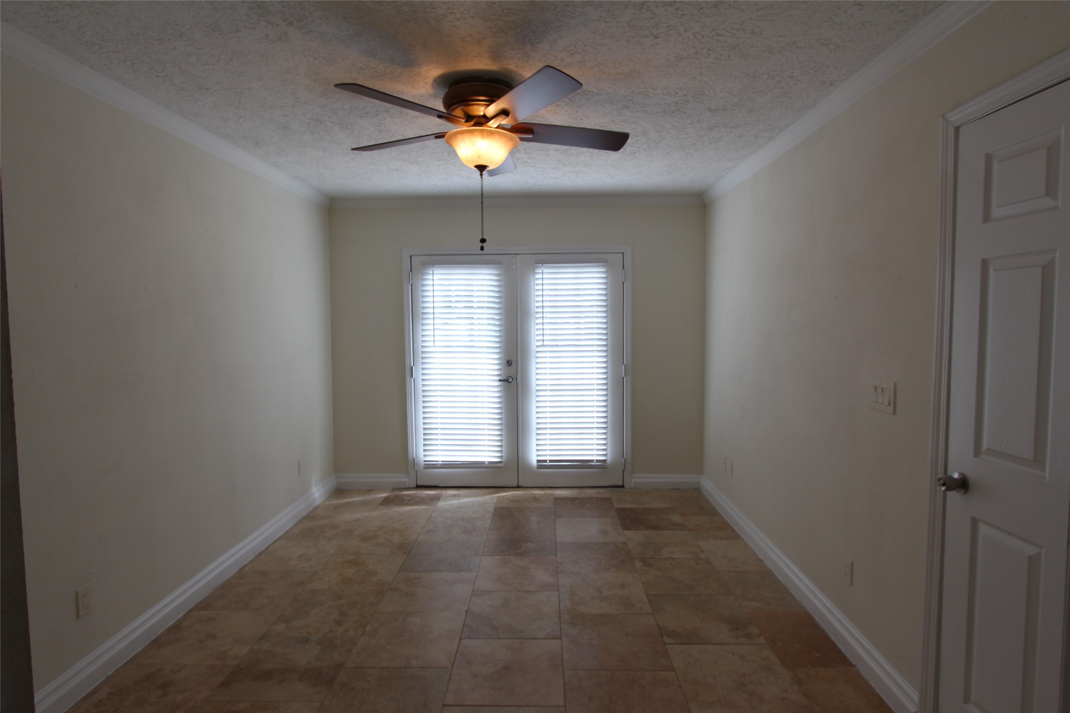 6630 Corbin Street Property Photo 10