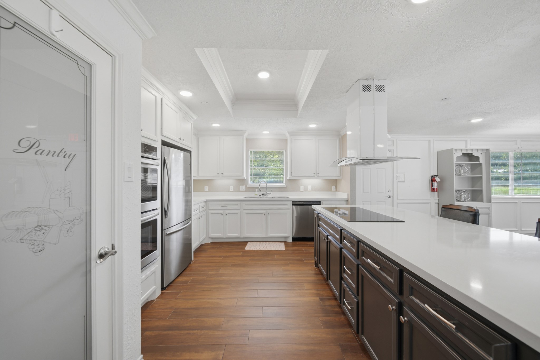 3006 Spring Creek Drive Property Photo 1