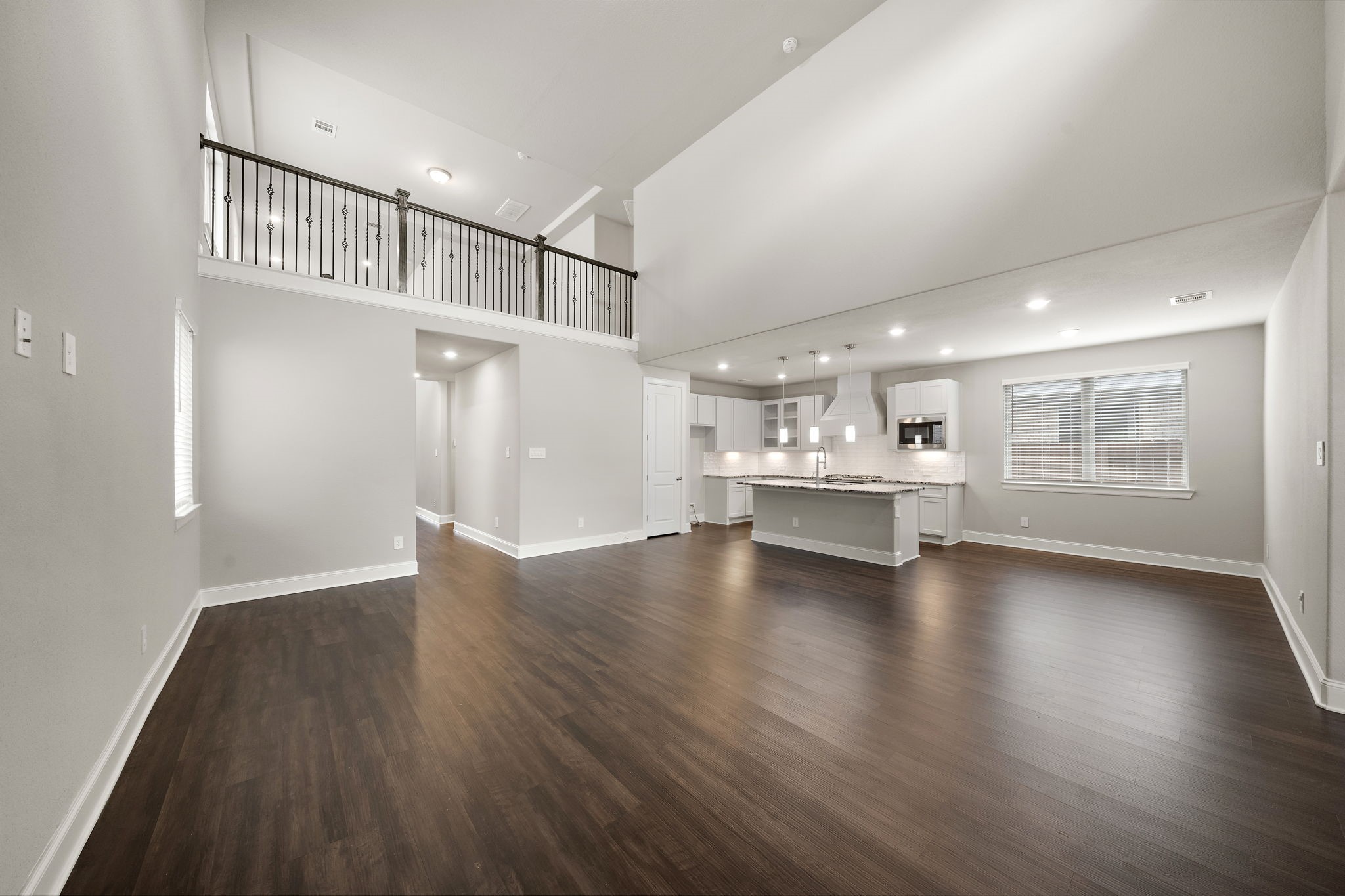 2712 Altissimo Court Property Photo