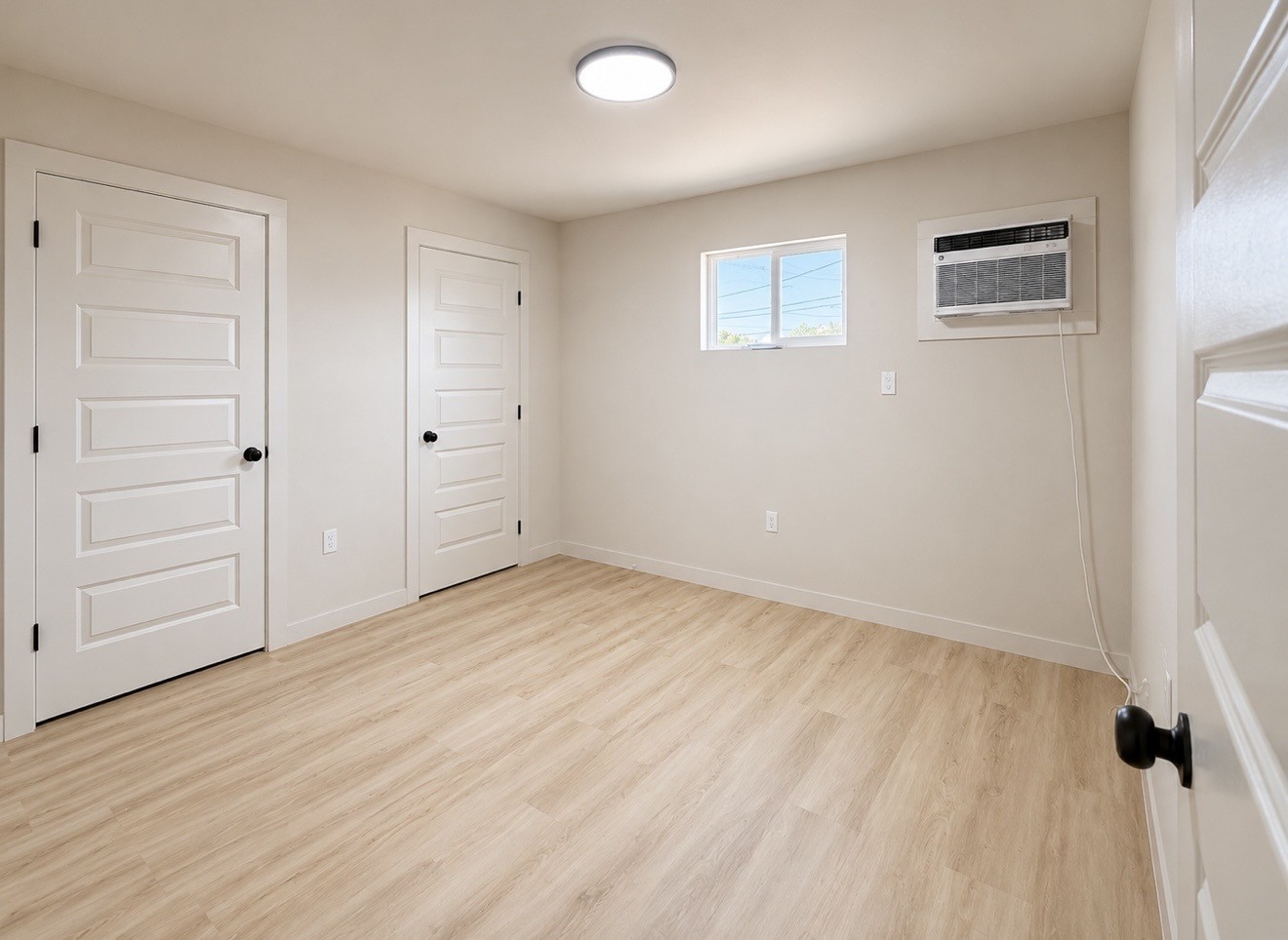 11111 Wiggins Street Property Photo 4
