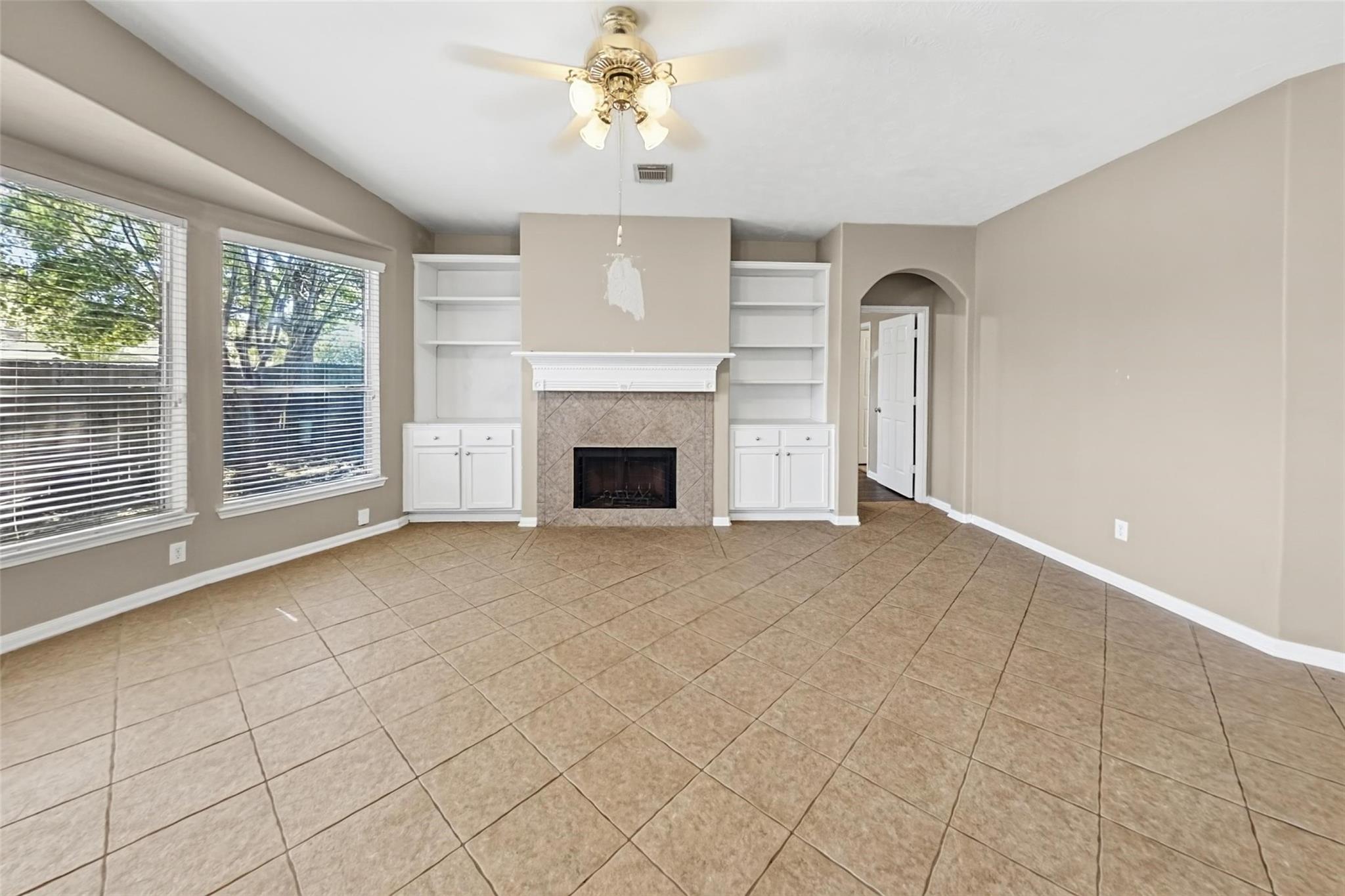3523 Pine Valley Drive Property Photo 8