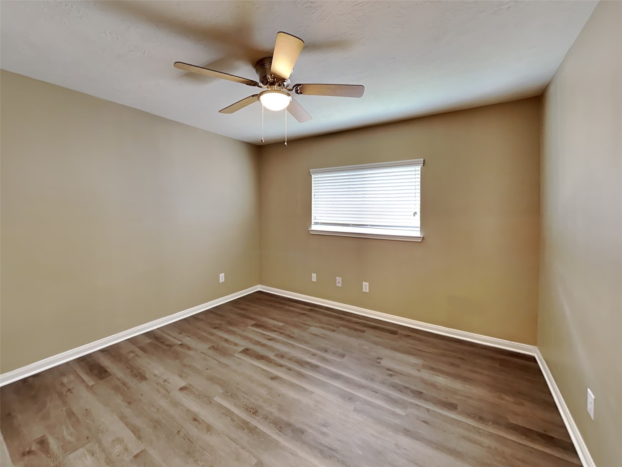 3523 Pine Valley Drive Property Photo 12