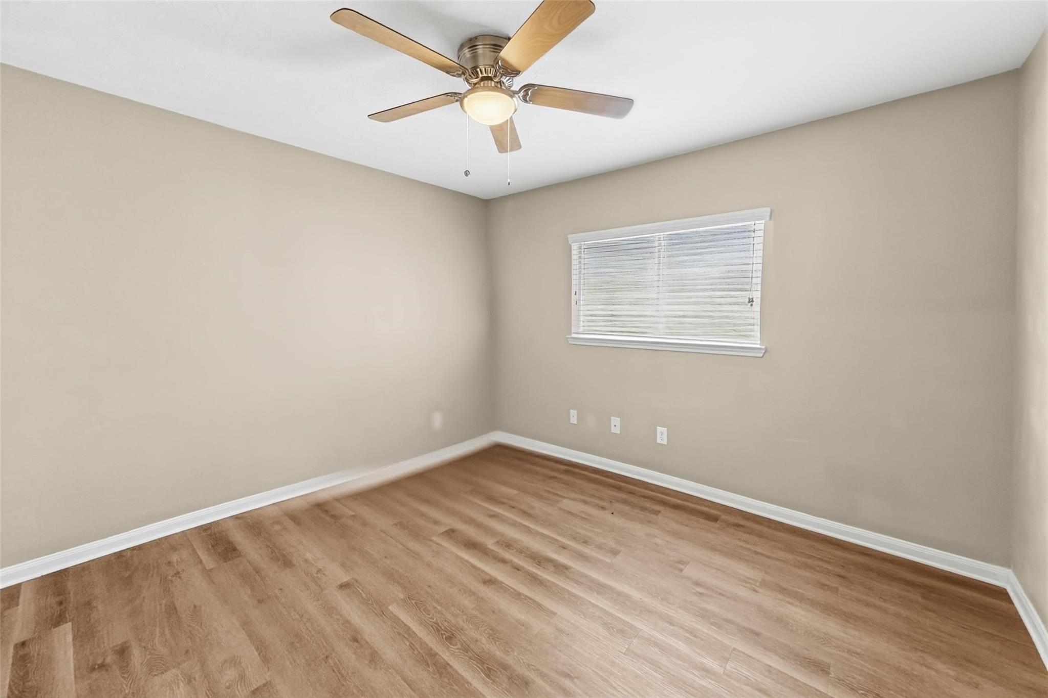 3523 Pine Valley Drive Property Photo 13