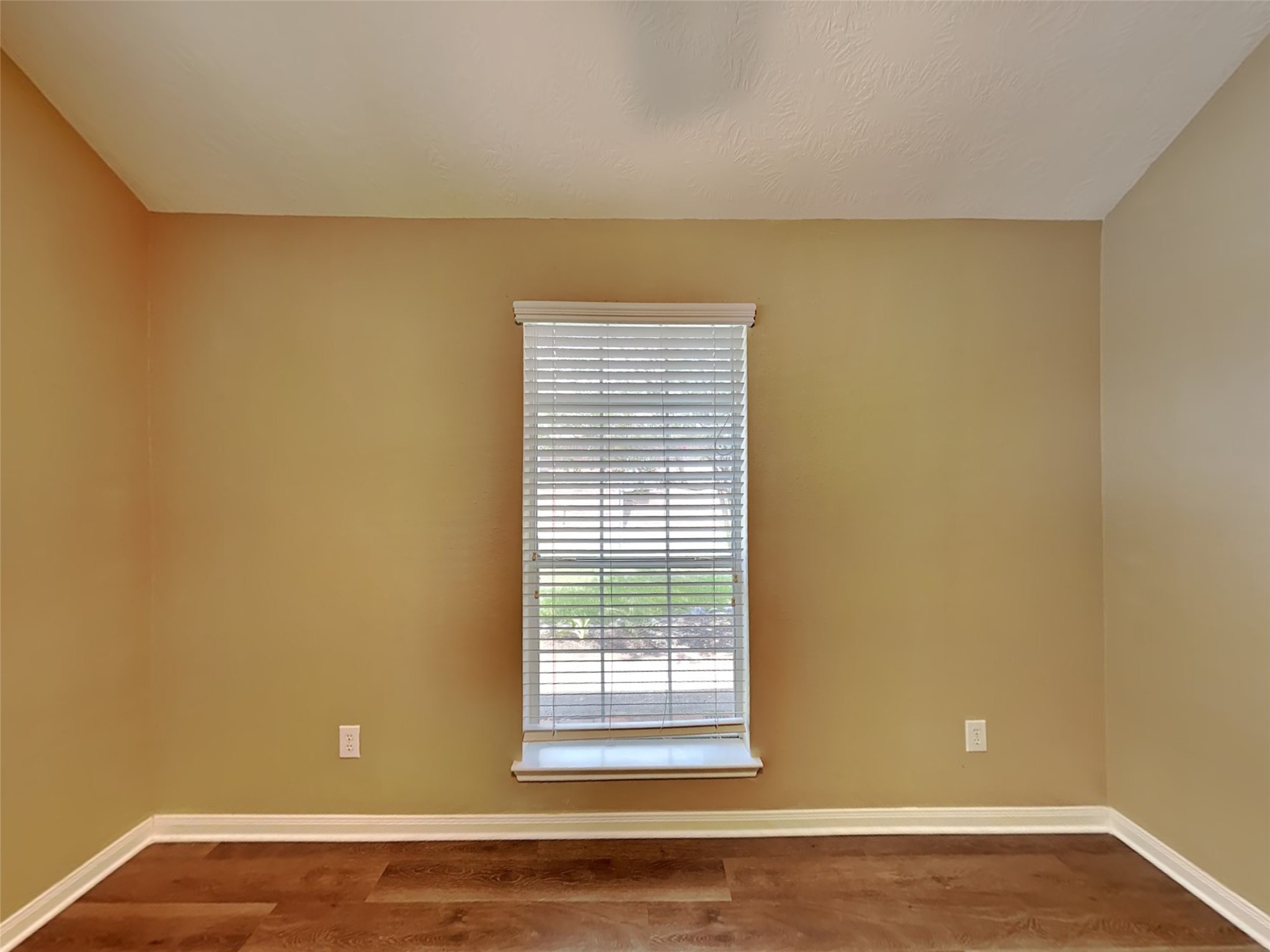3523 Pine Valley Drive Property Photo 15