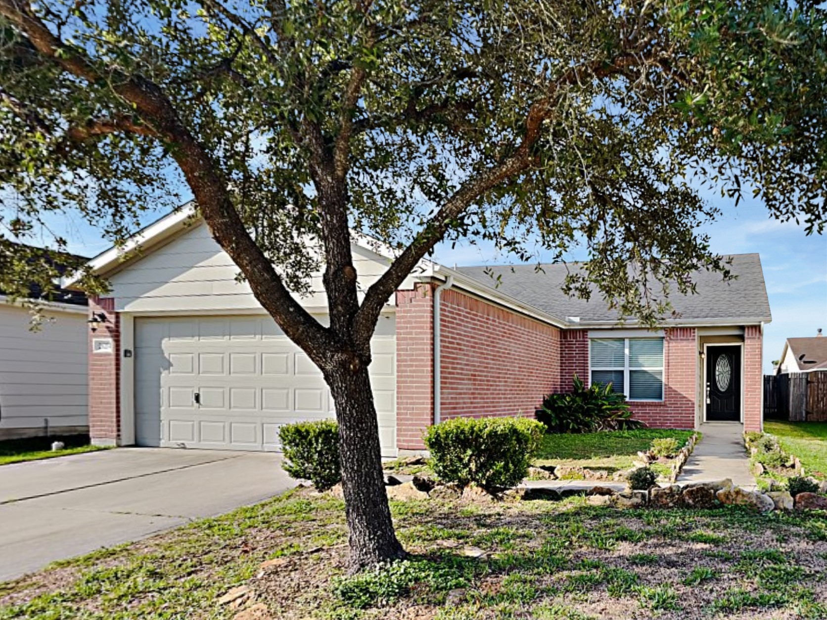 29231 Legends Green Drive Property Photo 1