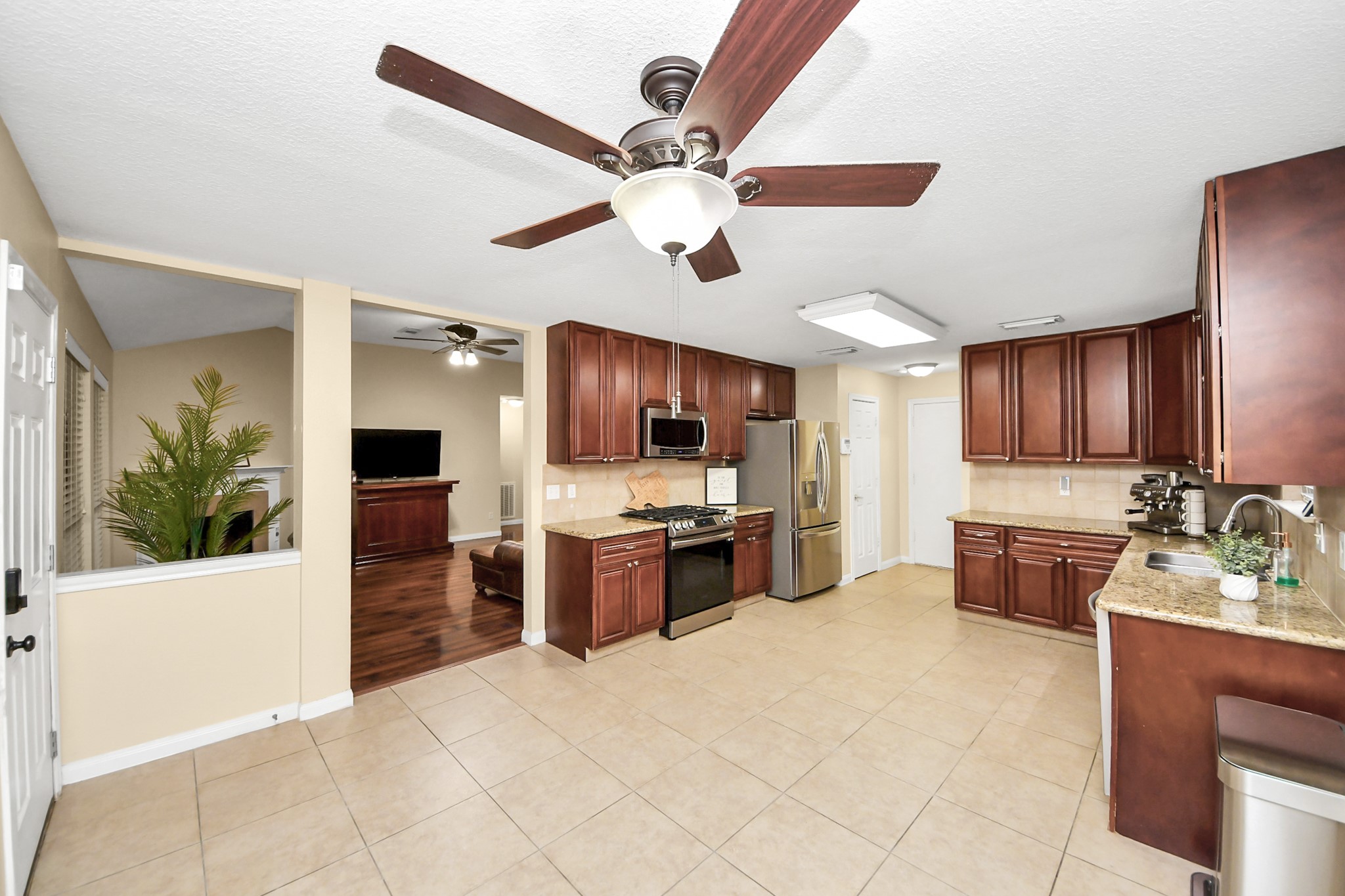 22610 Old Church Lane Property Photo 11