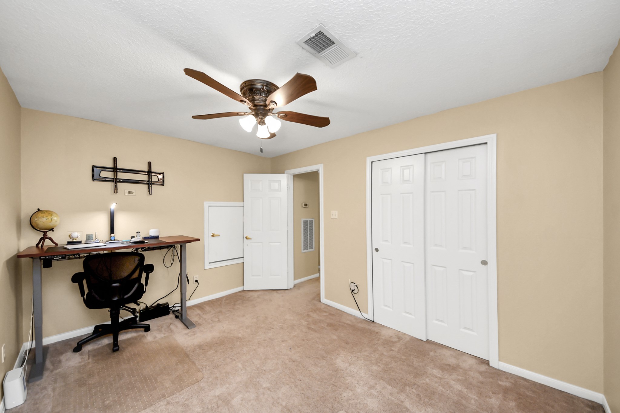 22610 Old Church Lane Property Photo 32