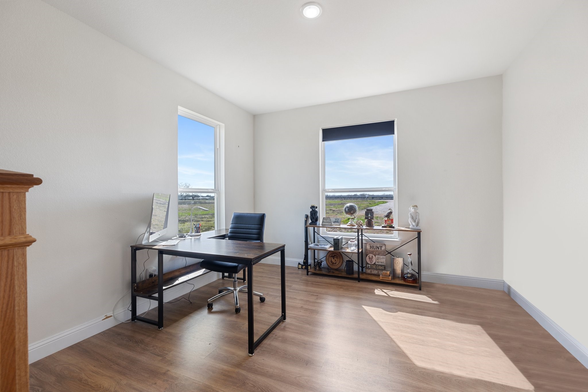 17237 Hughes Road Property Photo 3