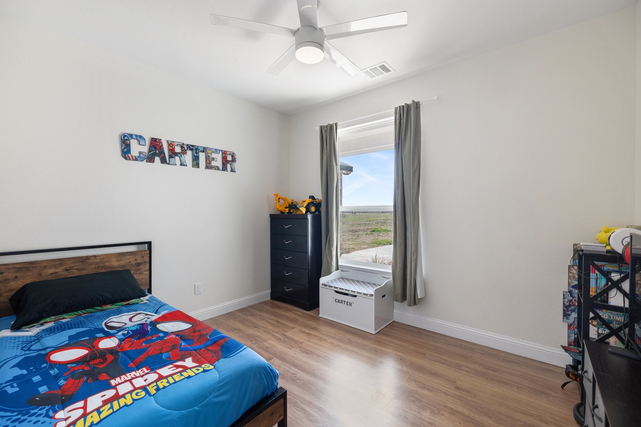 17237 Hughes Road Property Photo 11