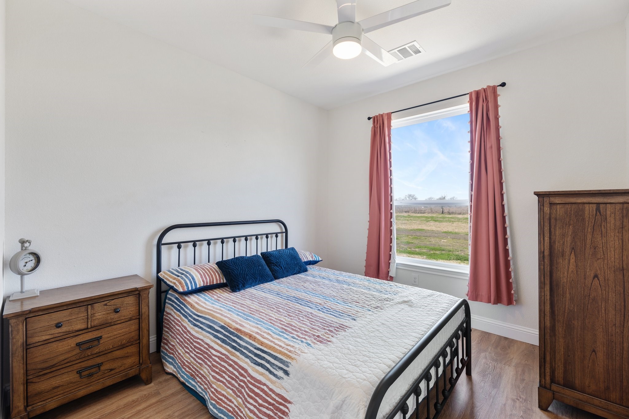17237 Hughes Road Property Photo 15