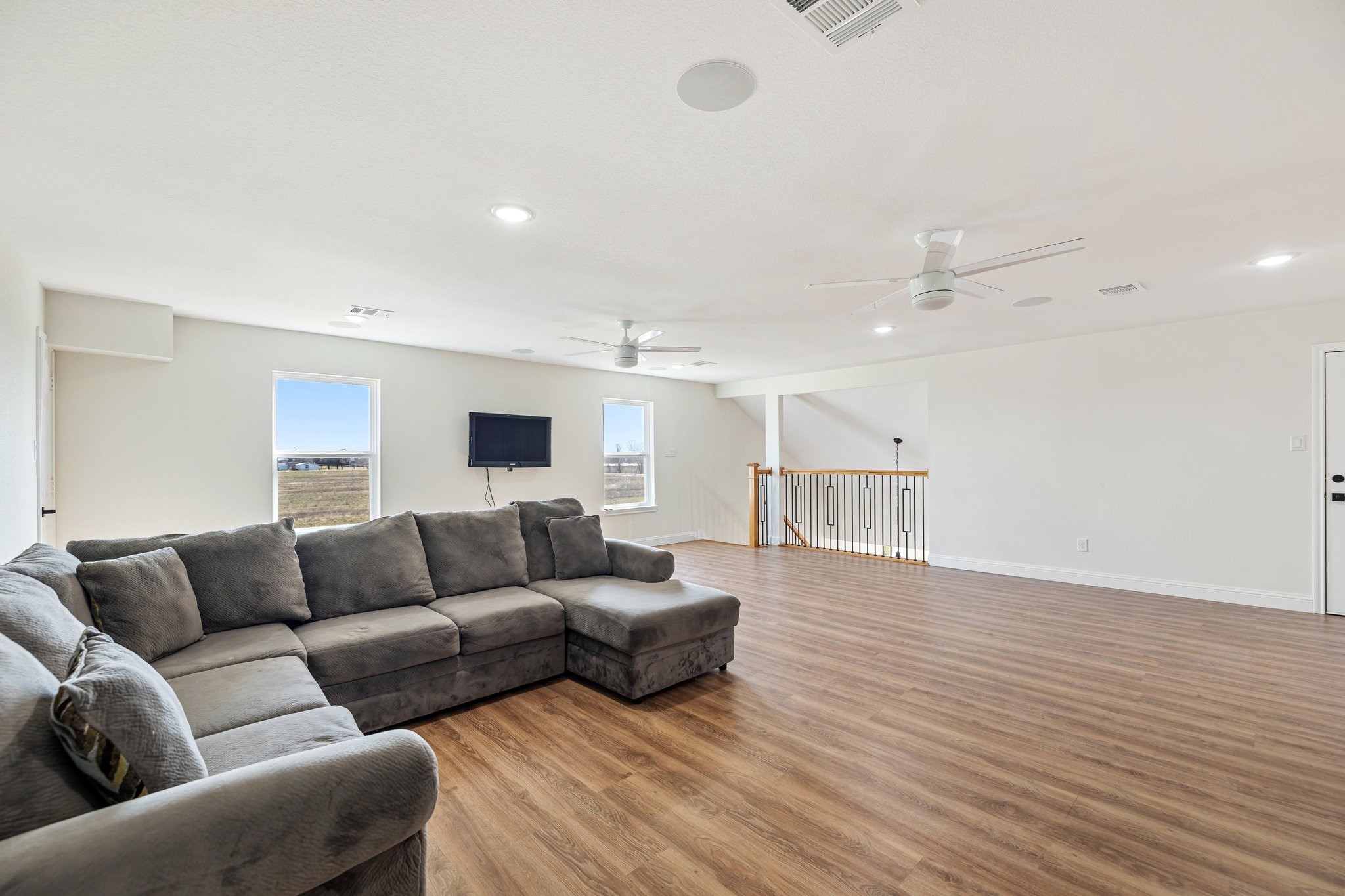 17237 Hughes Road Property Photo 21