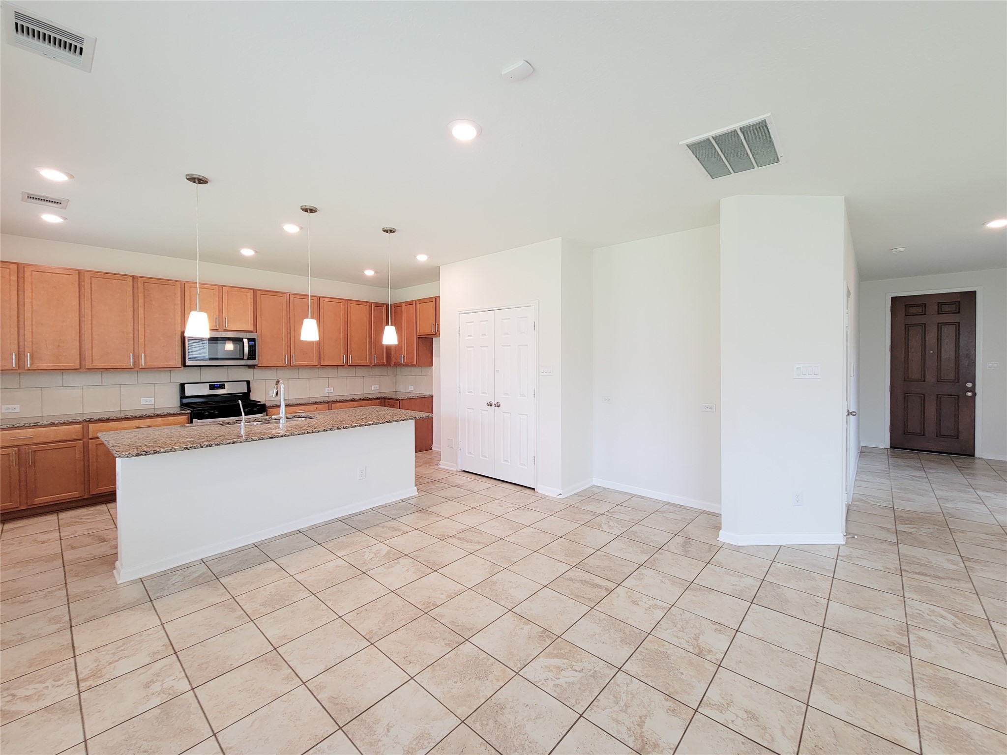 14108 Wedgewood Lakes Court Property Photo 10