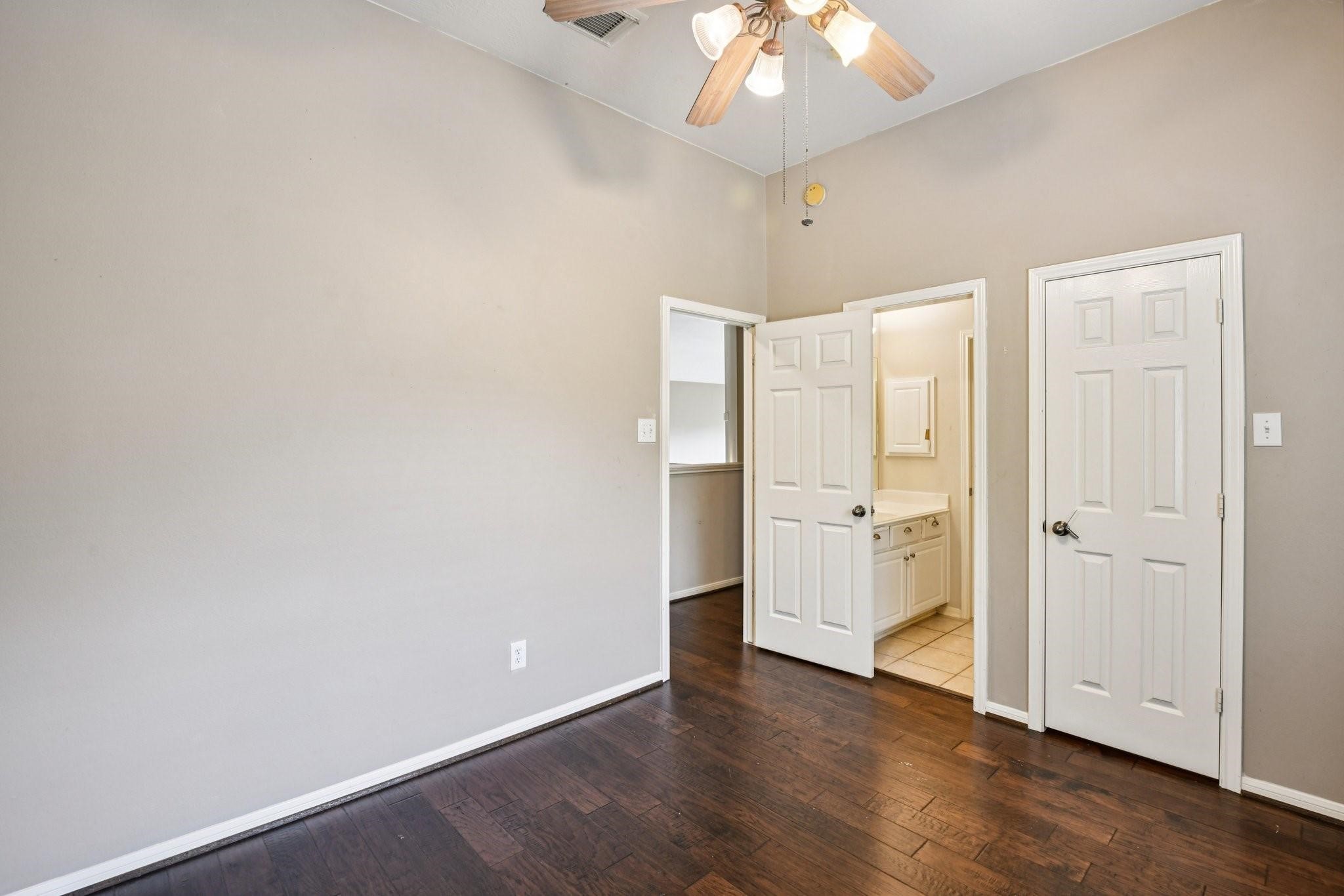 17711 Creek Bluff Lane Property Photo 28