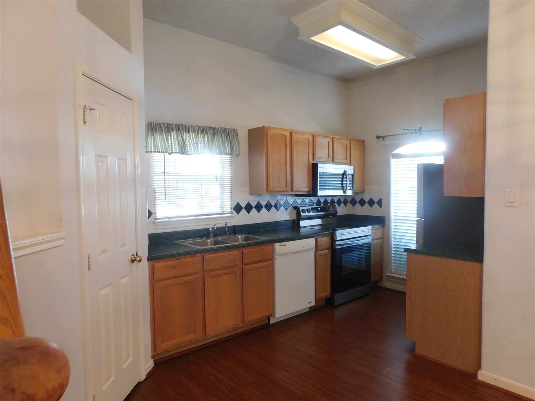 2710 Grants Lake Blvd G3 Property Photo 25