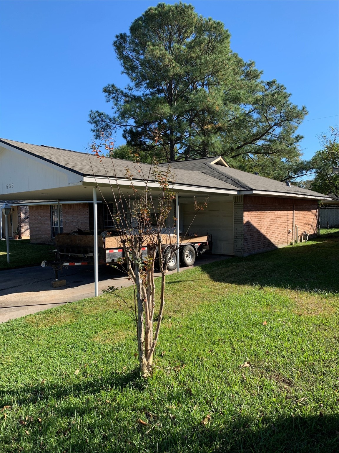 538 Glenvale Drive B Property Photo