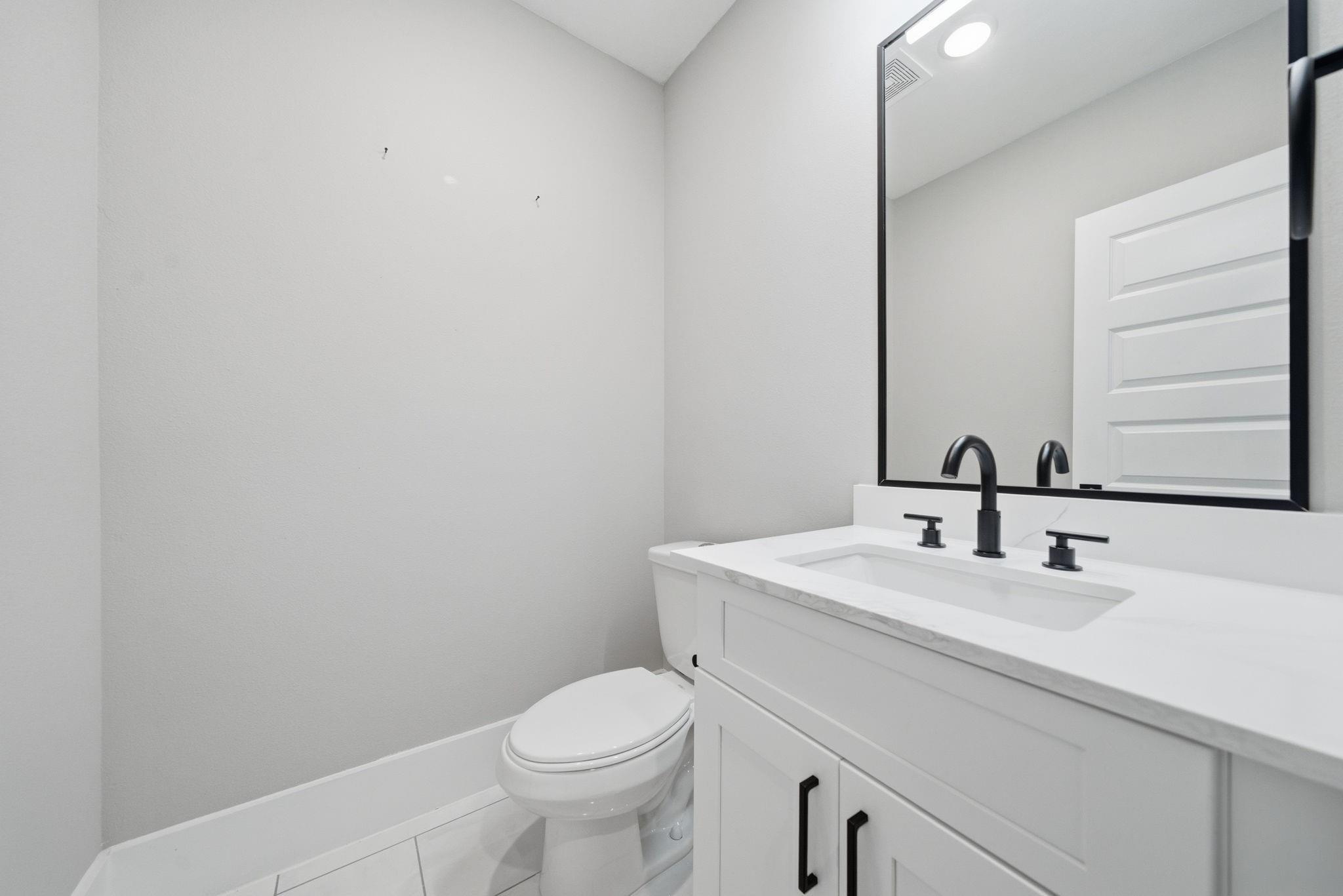 4013 Griggs Road F Property Photo 10