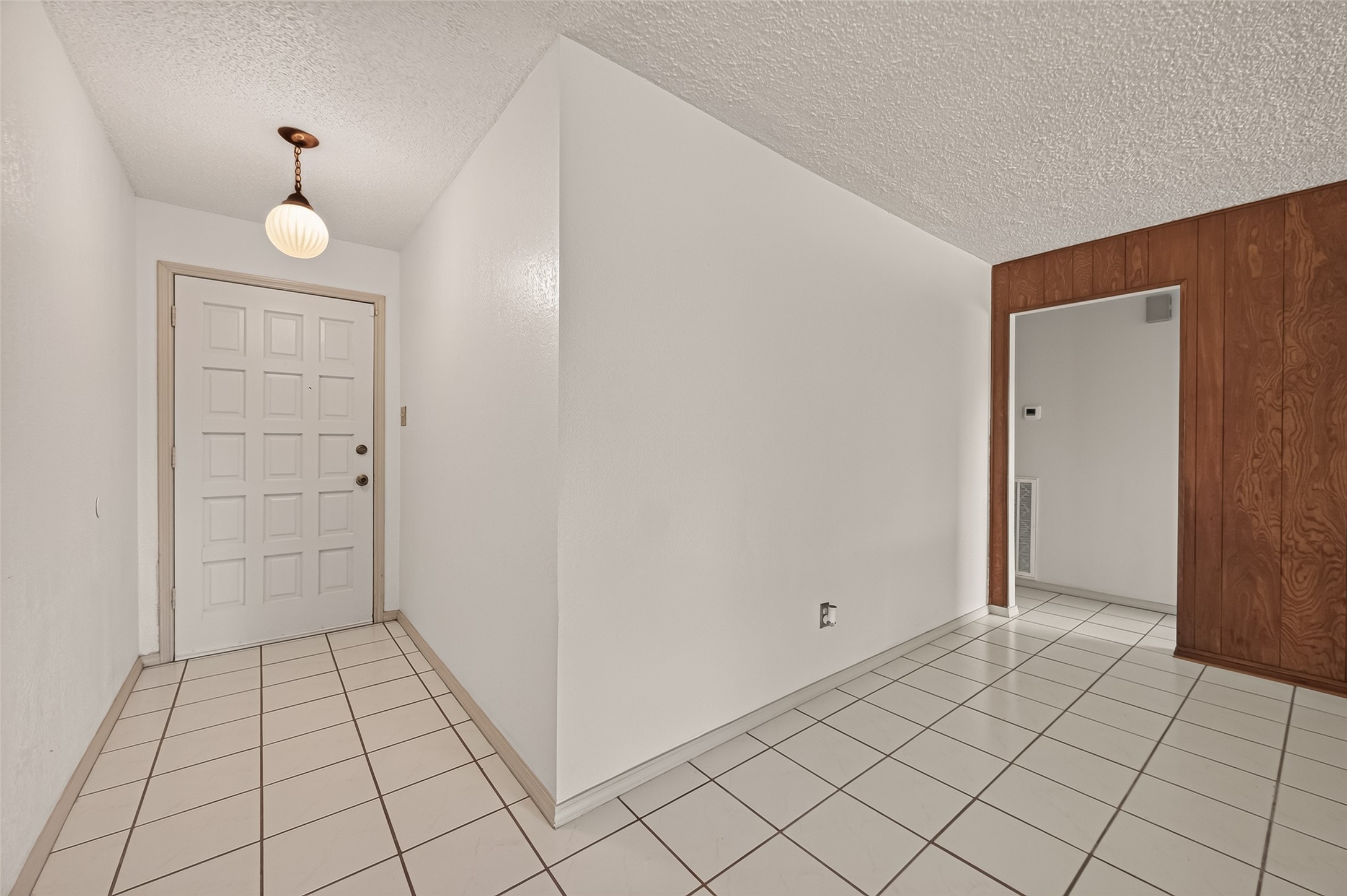 5206 Olana Drive Property Photo 4