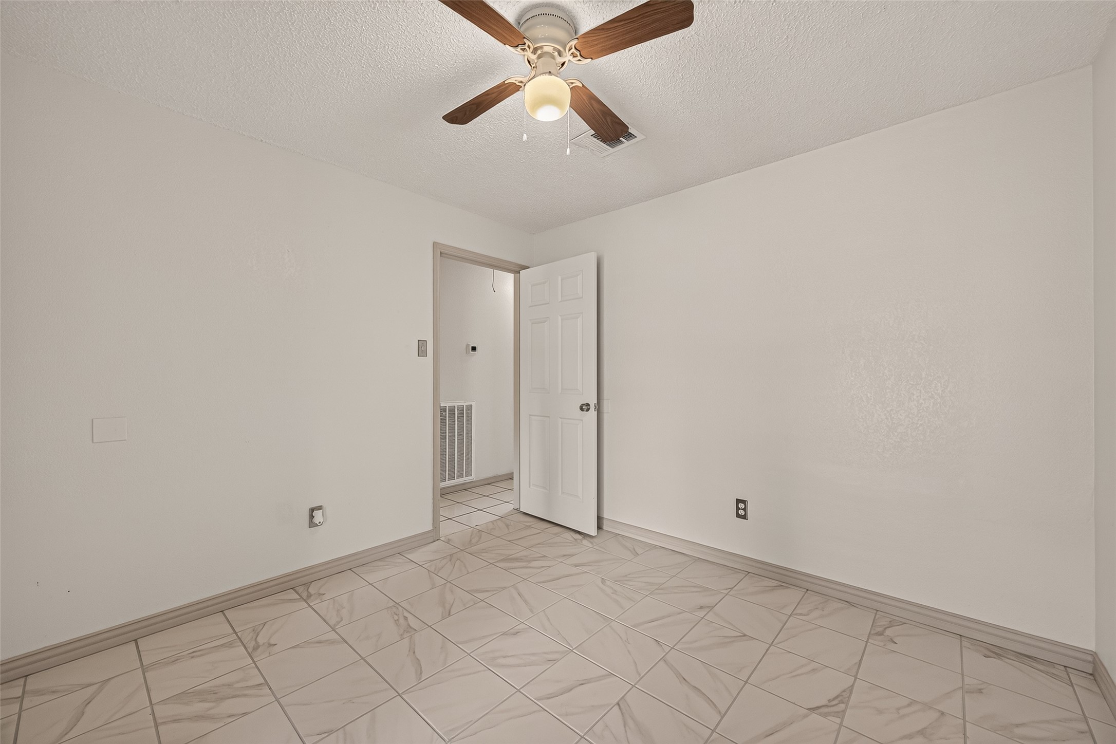 5206 Olana Drive Property Photo 16