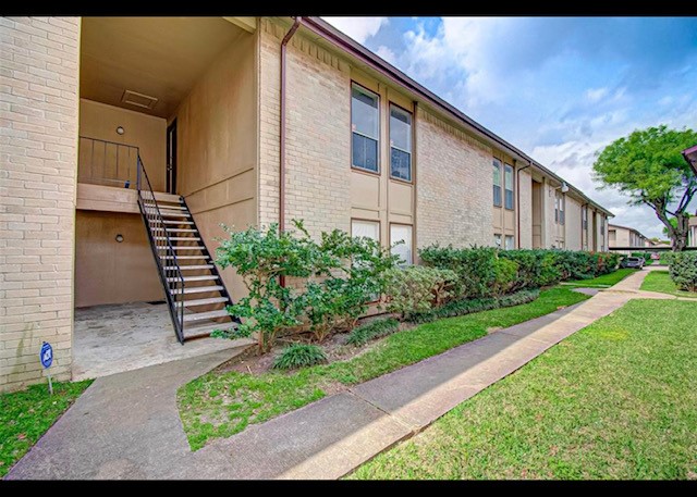 9213 Imogene Drive 9213 Property Photo 1