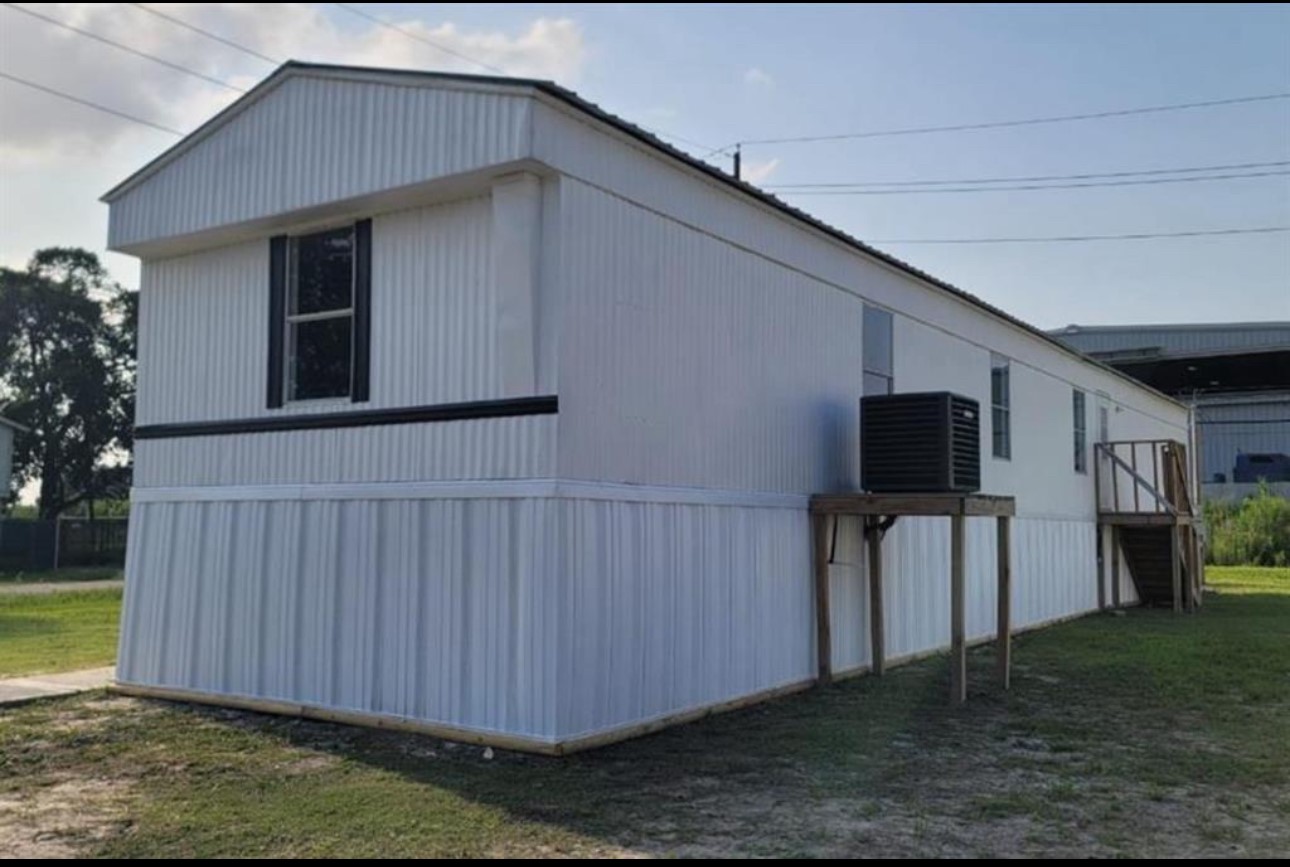 1403 Old Greens Road Property Photo