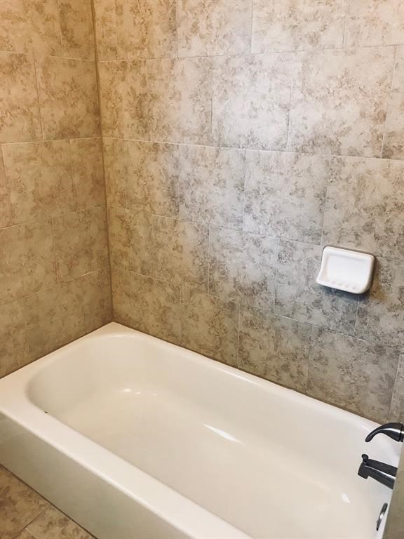 6001 Bretshire Drive Property Photo 15
