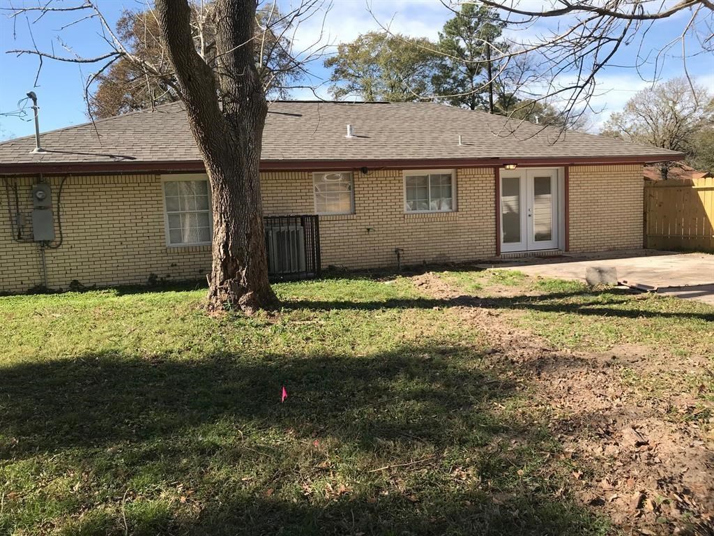 6001 Bretshire Drive Property Photo 18