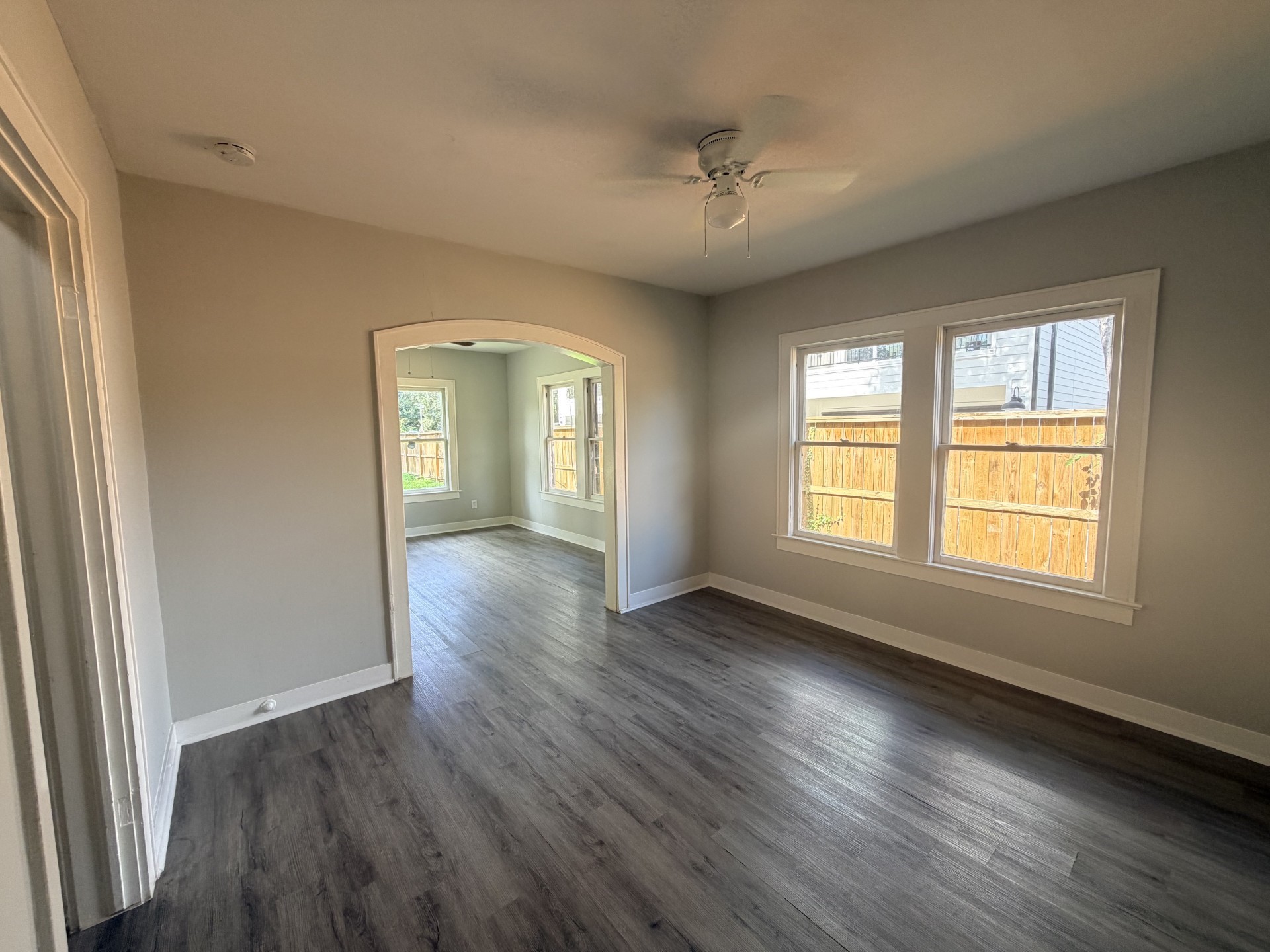 824 Curtin Street Property Photo 6