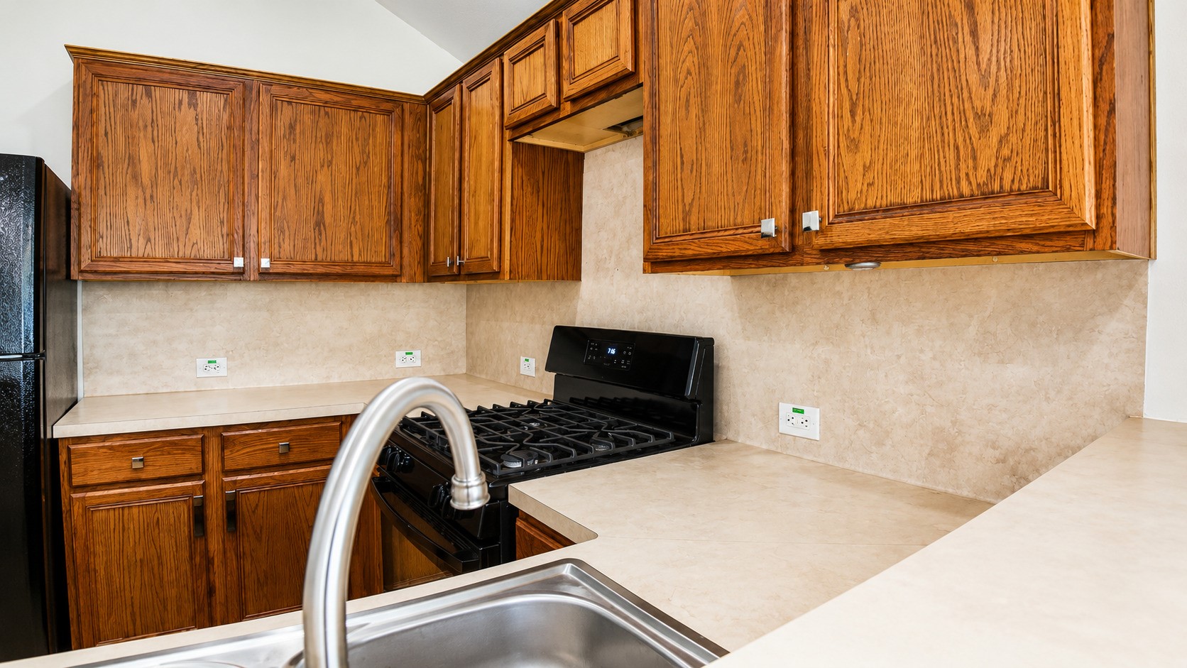 7543 Legacy Pines Drive Property Photo 9