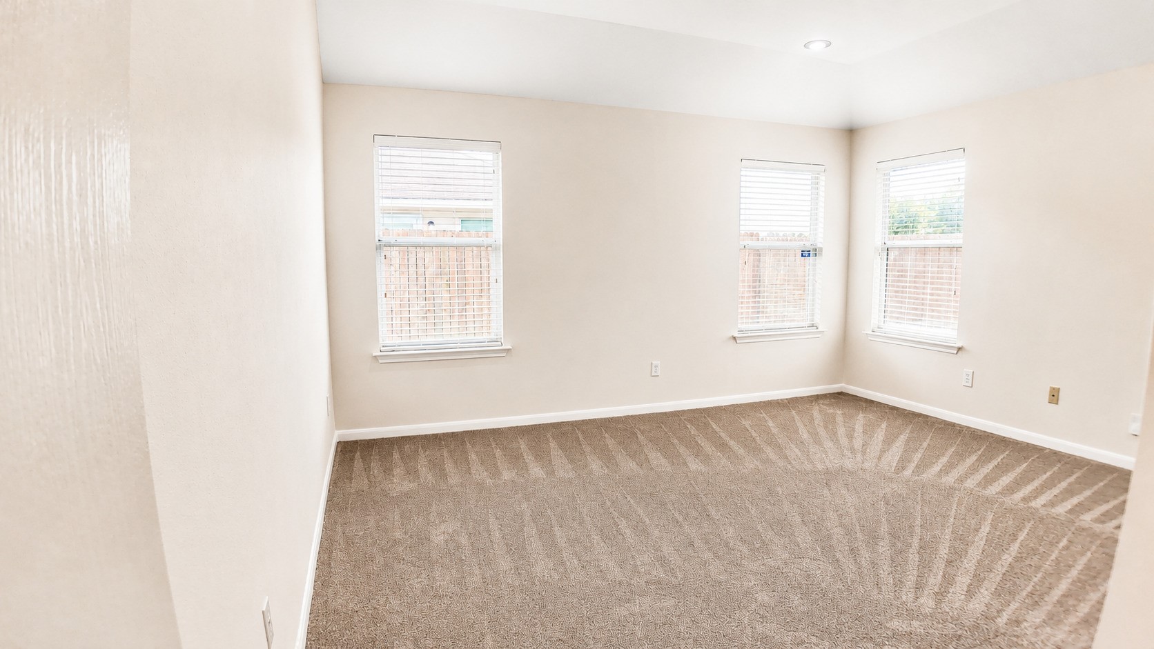 7543 Legacy Pines Drive Property Photo 18