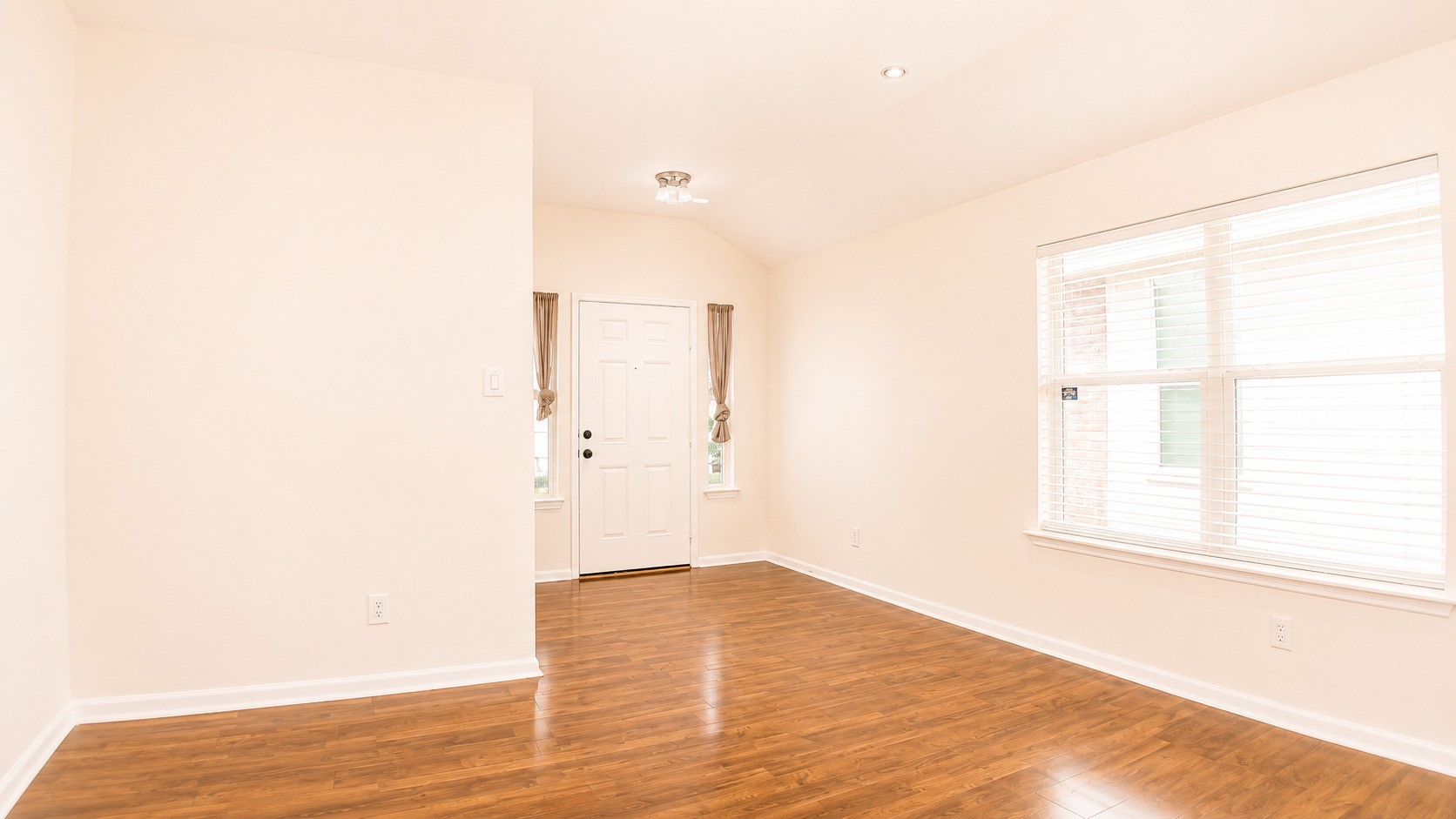 7543 Legacy Pines Drive Property Photo 19