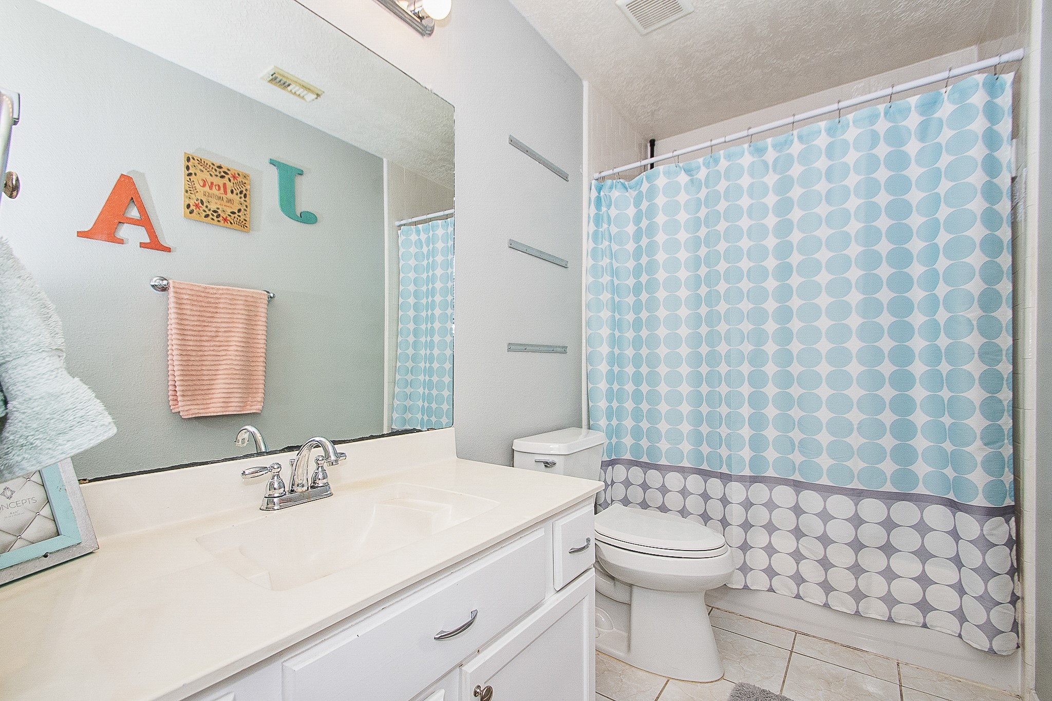 201 Carmicheal Court Property Photo 24