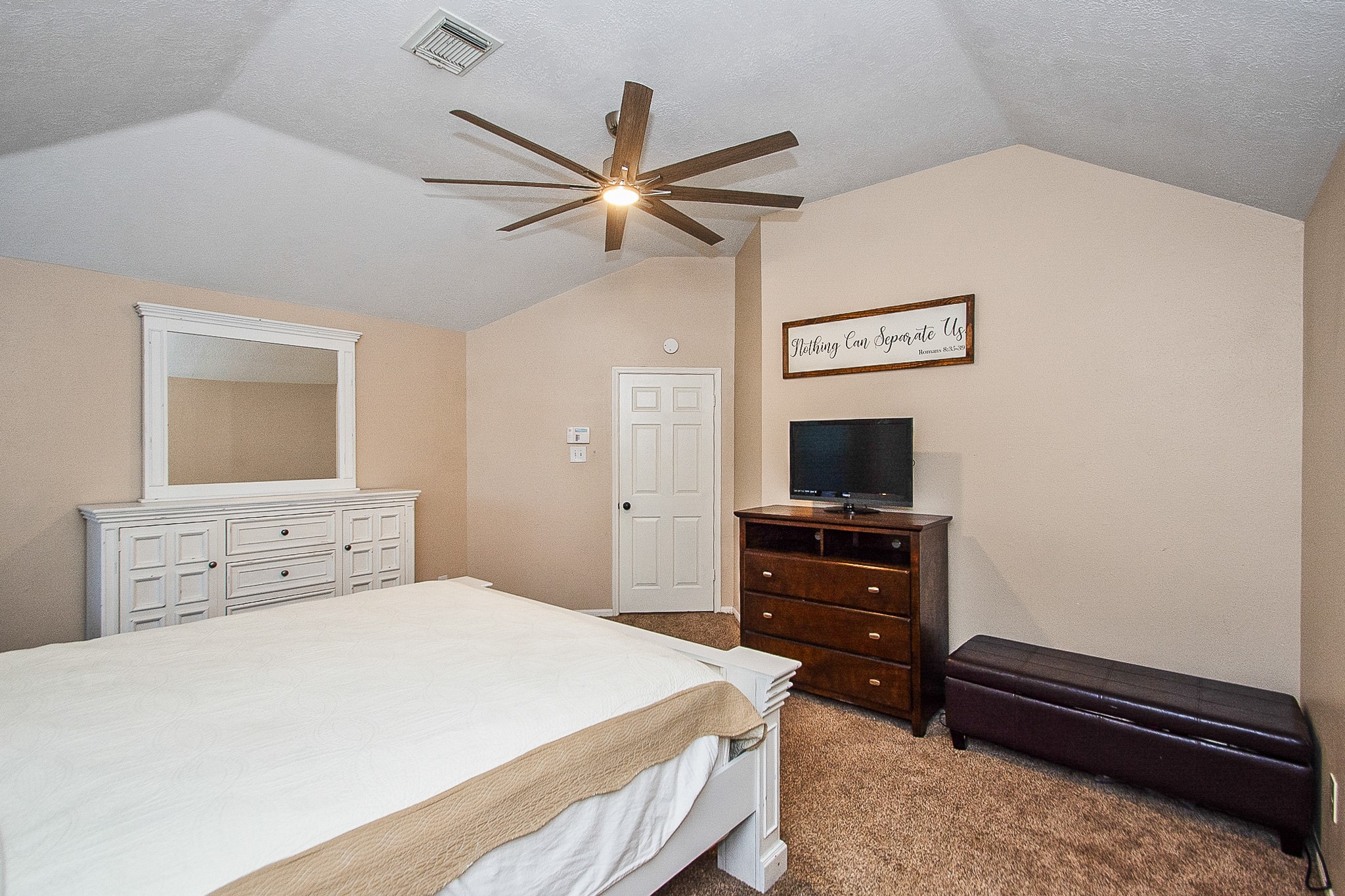201 Carmicheal Court Property Photo 26