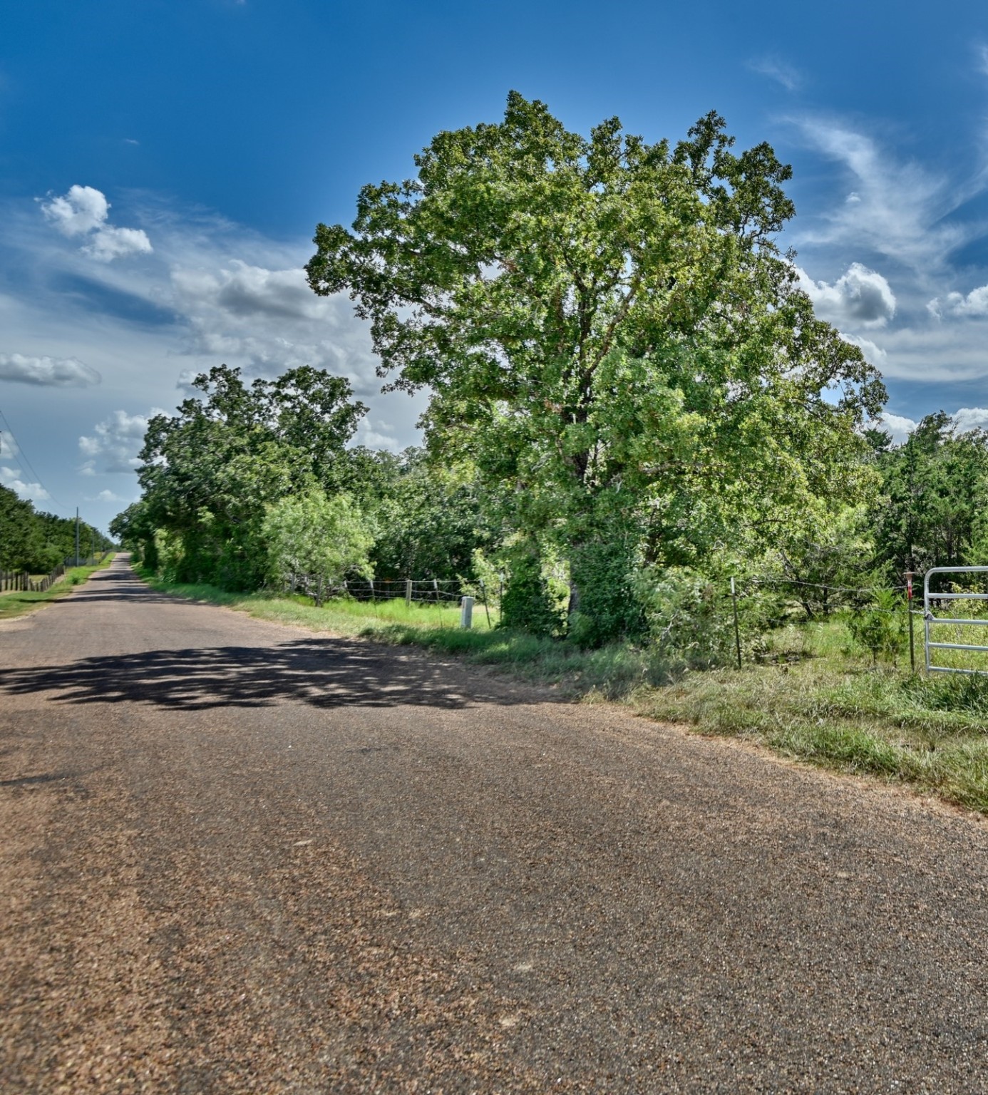 000 Makinson Road Property Photo 2
