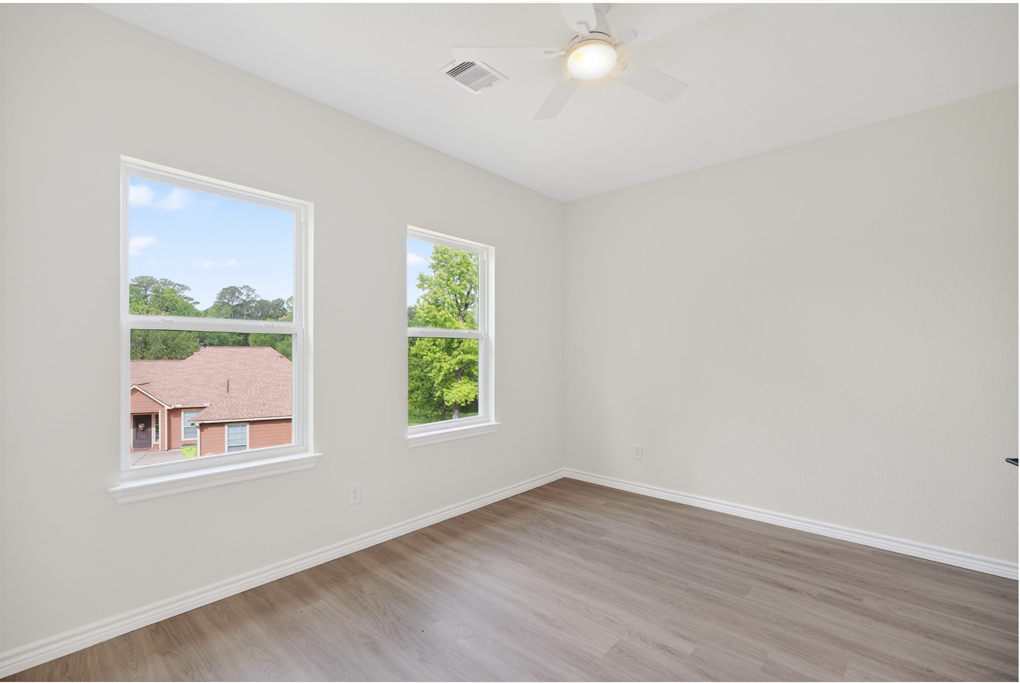 15301 Coaltown Road Property Photo 15