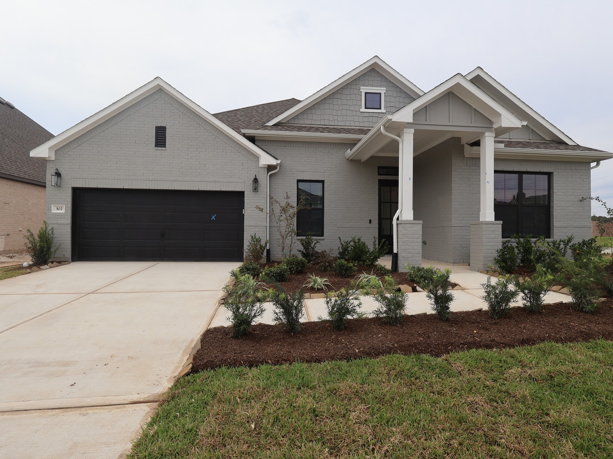 302 Casaba Court Property Photo 1