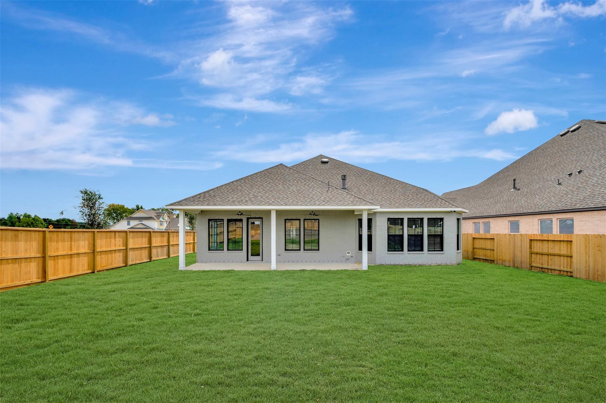 302 Casaba Court Property Photo 2