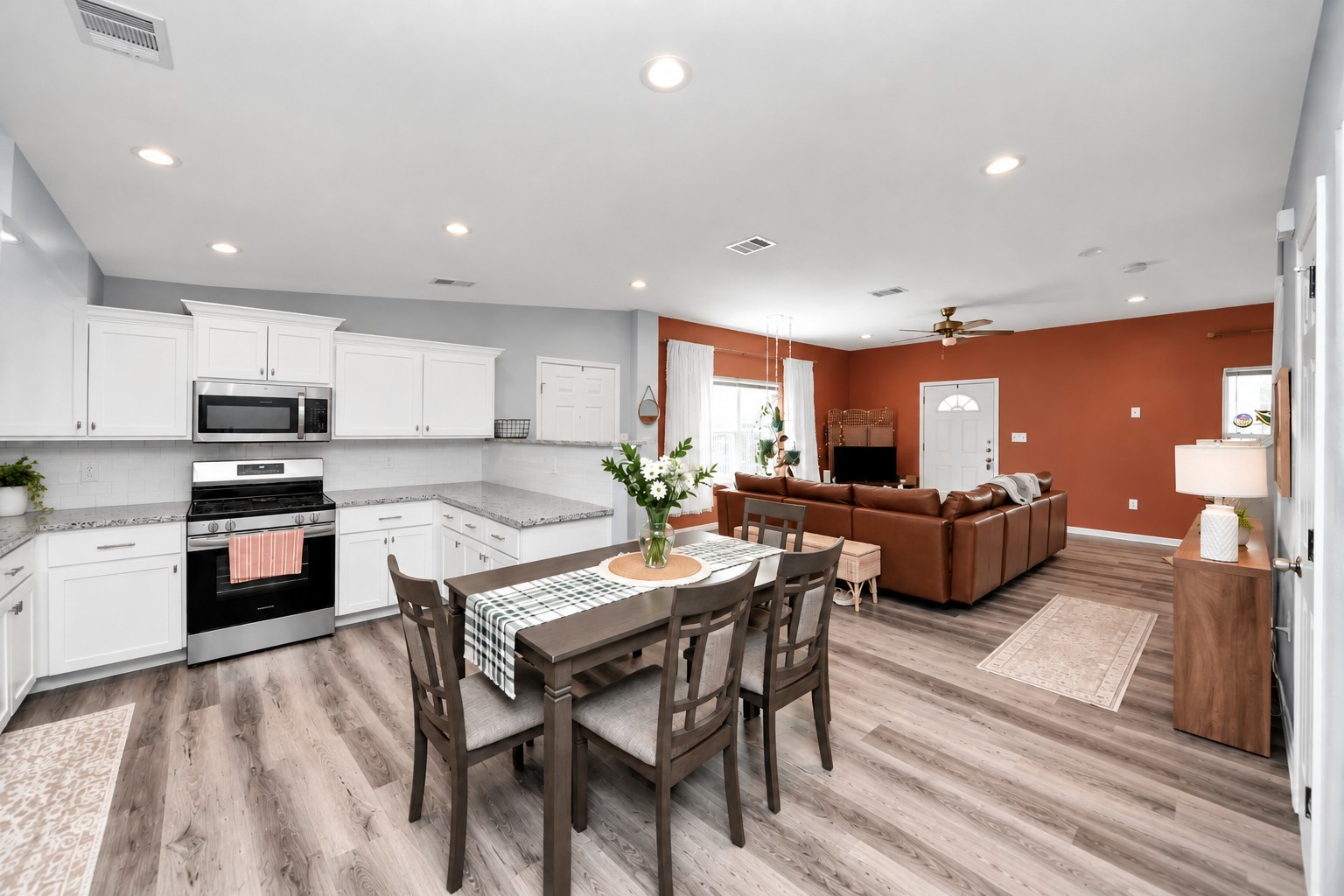 8626 Williamsdell Street B Property Photo 13