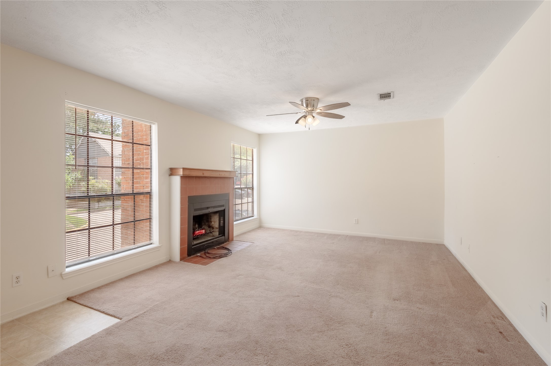 2401 Sycamore Avenue E7 Property Photo 5