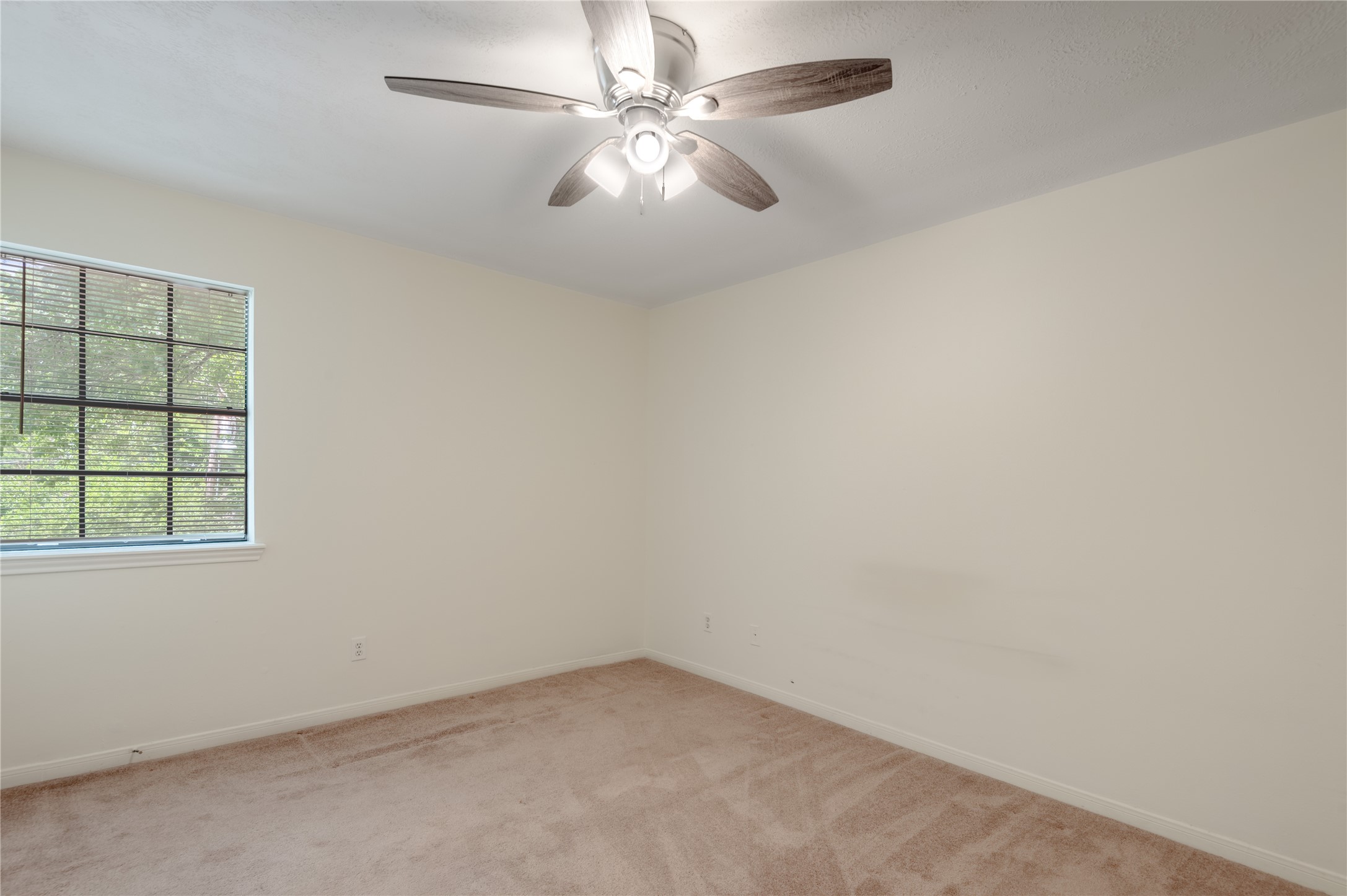 2401 Sycamore Avenue E7 Property Photo 17