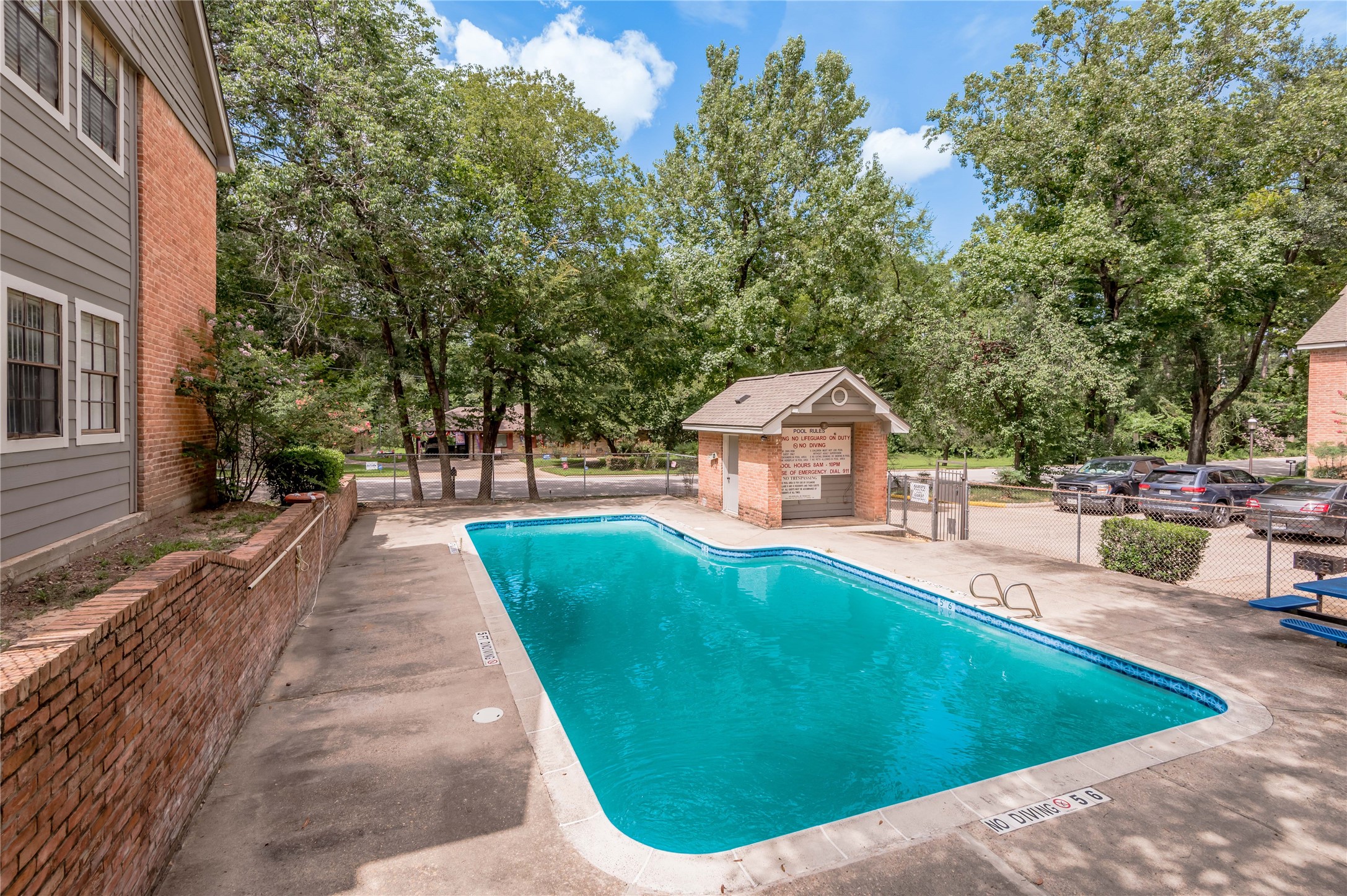 2401 Sycamore Avenue E7 Property Photo 22