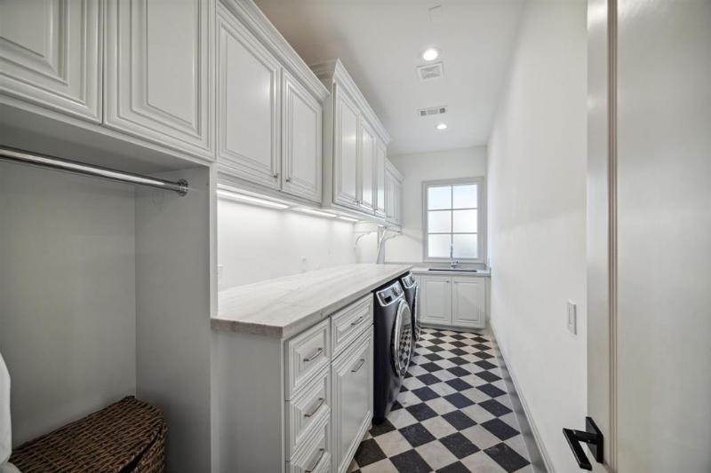 15302 Oyster Creek Lane Property Photo 40